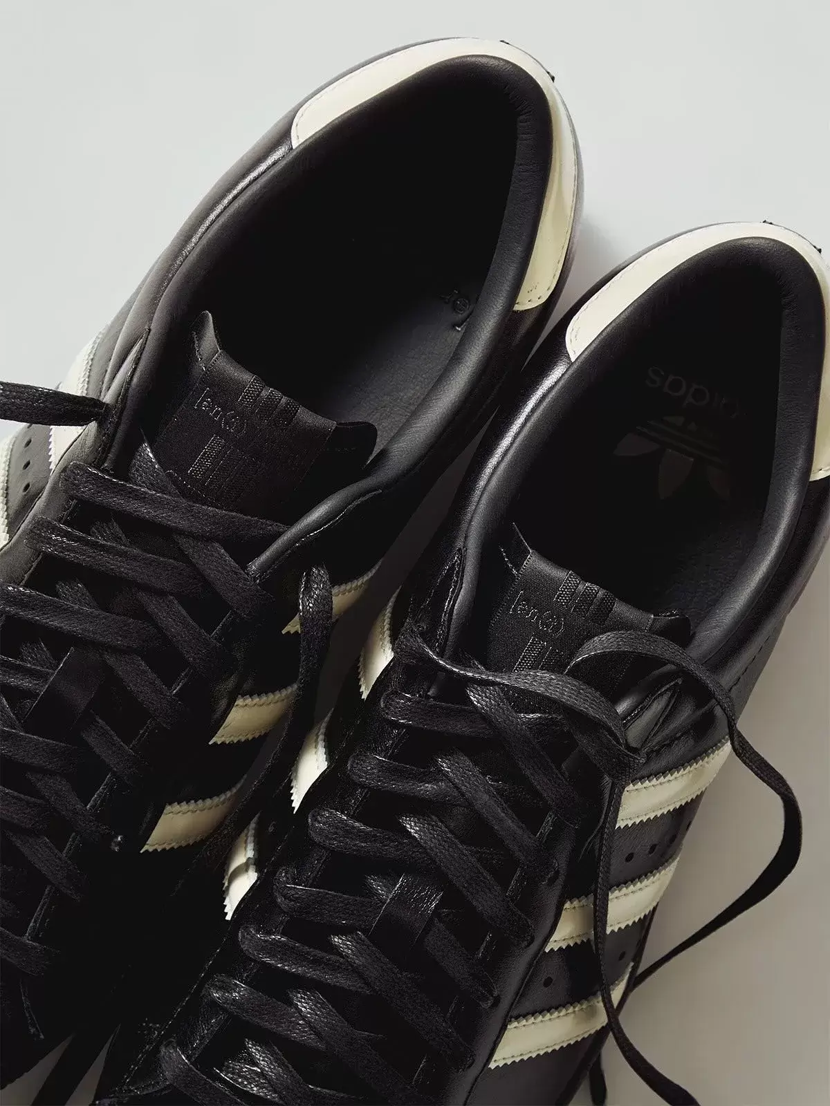 羅尼-菲格 x 阿迪達斯超級明星 "黑領帶 2.0"8 月 25 日發佈 Ronnie Fieg, KITH, adidas superstar - 羅尼-菲格 x 阿迪達斯超級明星 "黑領帶 2.0"8 月 25 日發佈