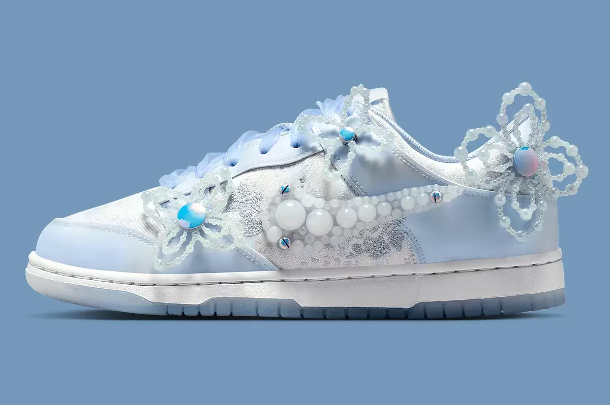 蘇珊-方的耐克 Dunk Low 和 V2K Run 將於 2025 年 9 月發佈 Nike V2K Run, Nike Dunk Low, Nike - 蘇珊-方的耐克 Dunk Low 和 V2K Run 將於 2025 年 9 月發佈