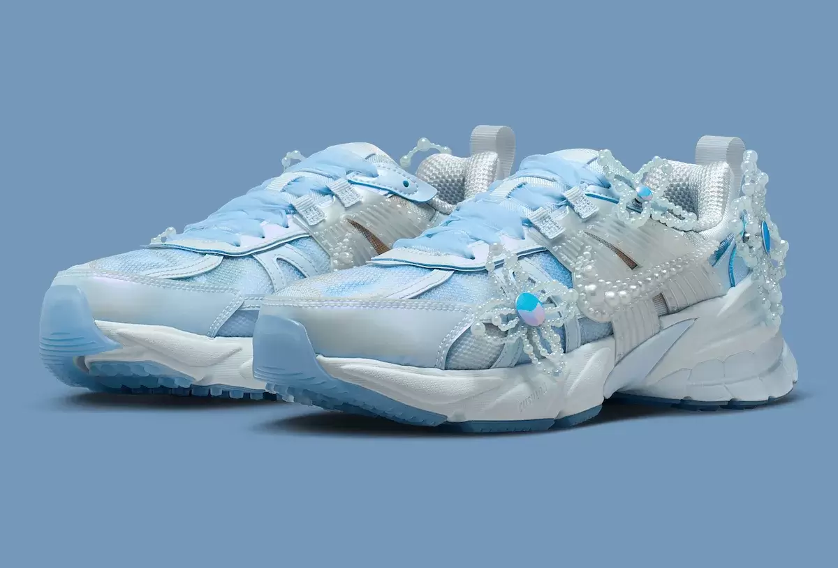 蘇珊-方的耐克 Dunk Low 和 V2K Run 將於 2025 年 9 月發佈 Nike V2K Run, Nike Dunk Low, Nike - 蘇珊-方的耐克 Dunk Low 和 V2K Run 將於 2025 年 9 月發佈