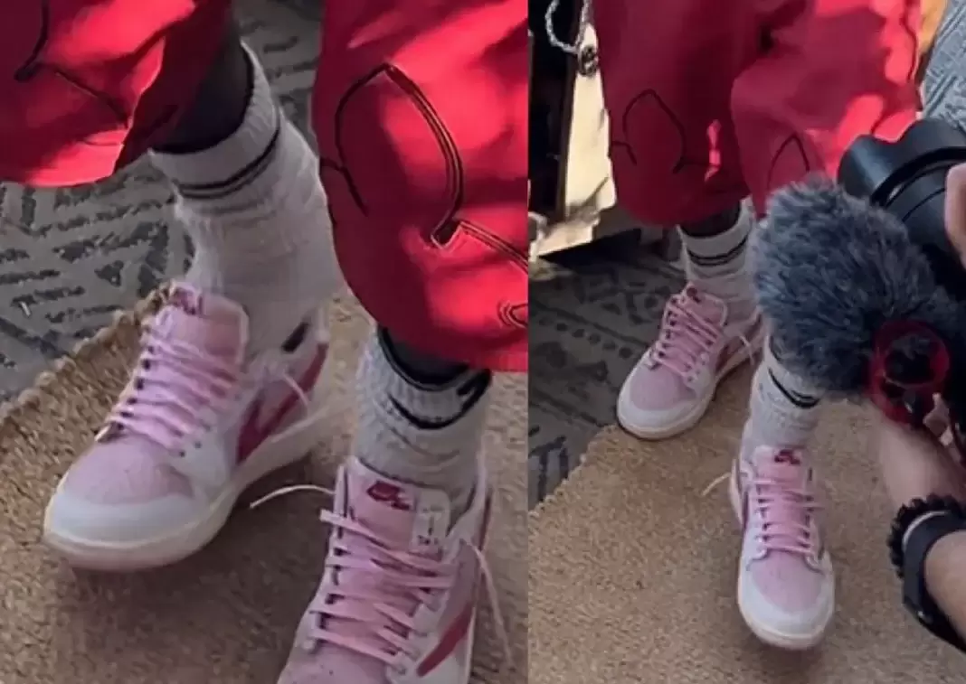 Travis Scott Air Jordan 1, Travis Scott, Air Jordan 1 Low, Air Jordan 1 - 特拉維斯-斯科特（Travis Scott）穿着未發佈的 Air Jordan 1 Low OG "Shy Pink"（羞怯的粉紅色）。