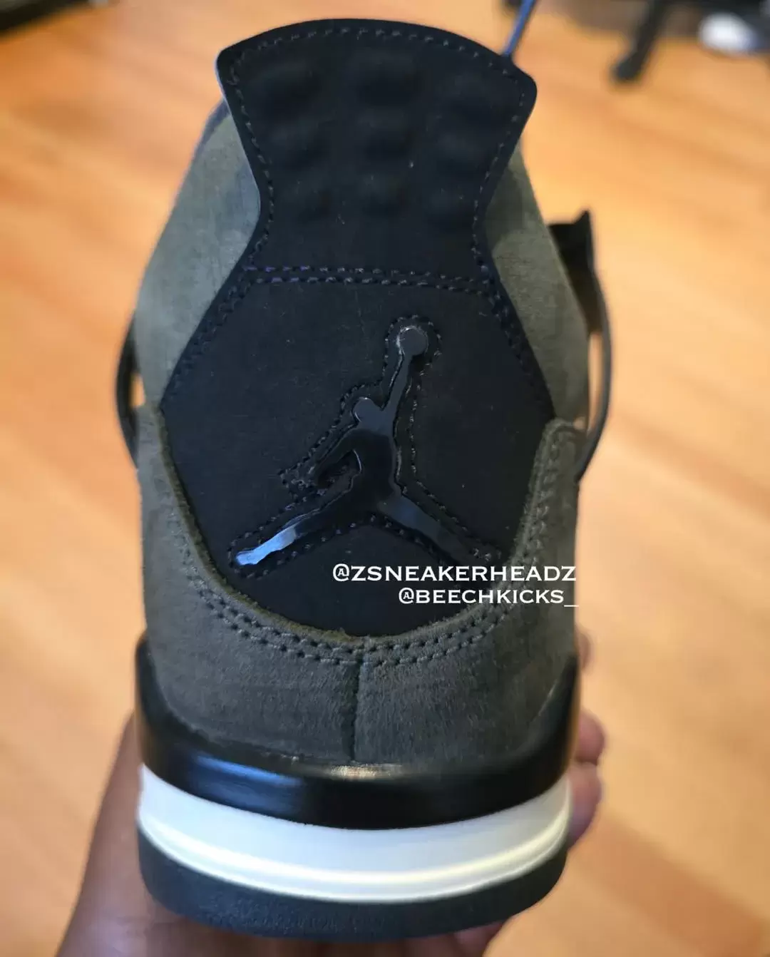 Undefeated x Air Jordan 4 2025 帶躍馬標志的 "親友團 "亮相 Undefeated, Air Jordan 4 Undefeated, Air Jordan 4, Air Jordan - Undefeated x Air Jordan 4 2025 帶躍馬標志的 "親友團 "亮相