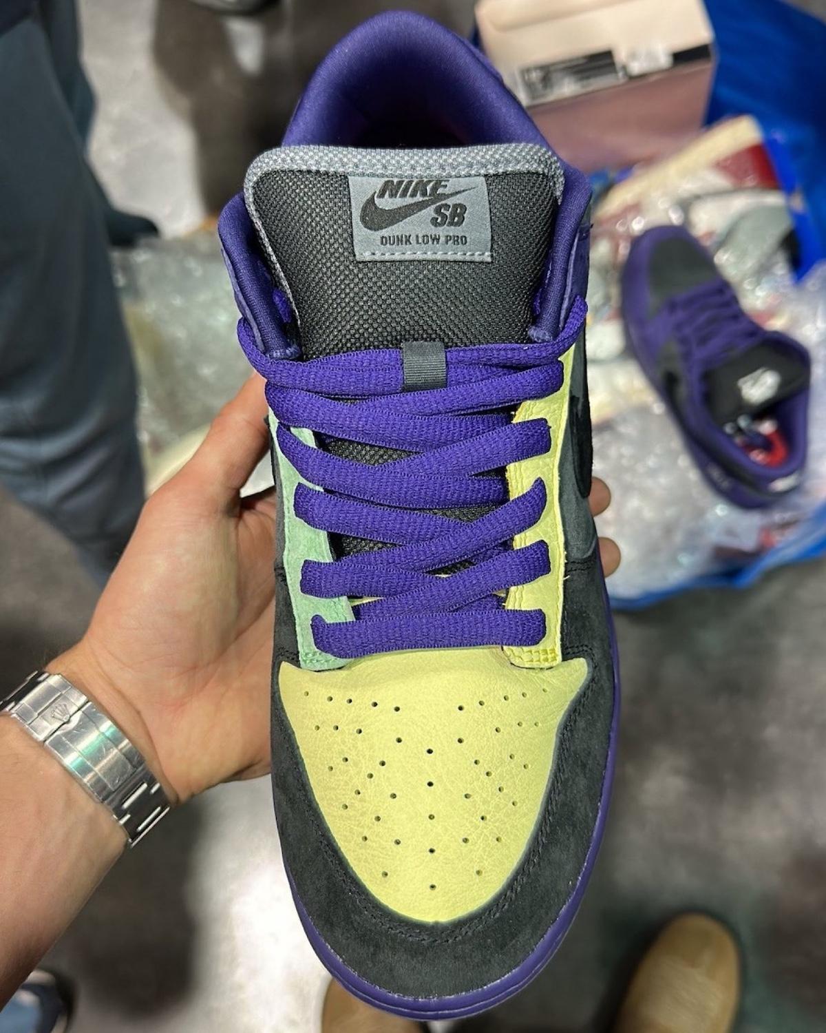 Supreme x Nike SB Dunk Low 2025 樣品曝光 Supreme, Nike SB Dunk Low, Nike SB, Nike - Supreme x Nike SB Dunk Low 2025 樣品曝光