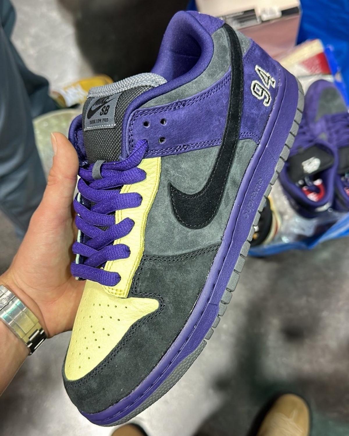Supreme x Nike SB Dunk Low 2025 樣品曝光 Supreme, Nike SB Dunk Low, Nike SB, Nike - Supreme x Nike SB Dunk Low 2025 樣品曝光