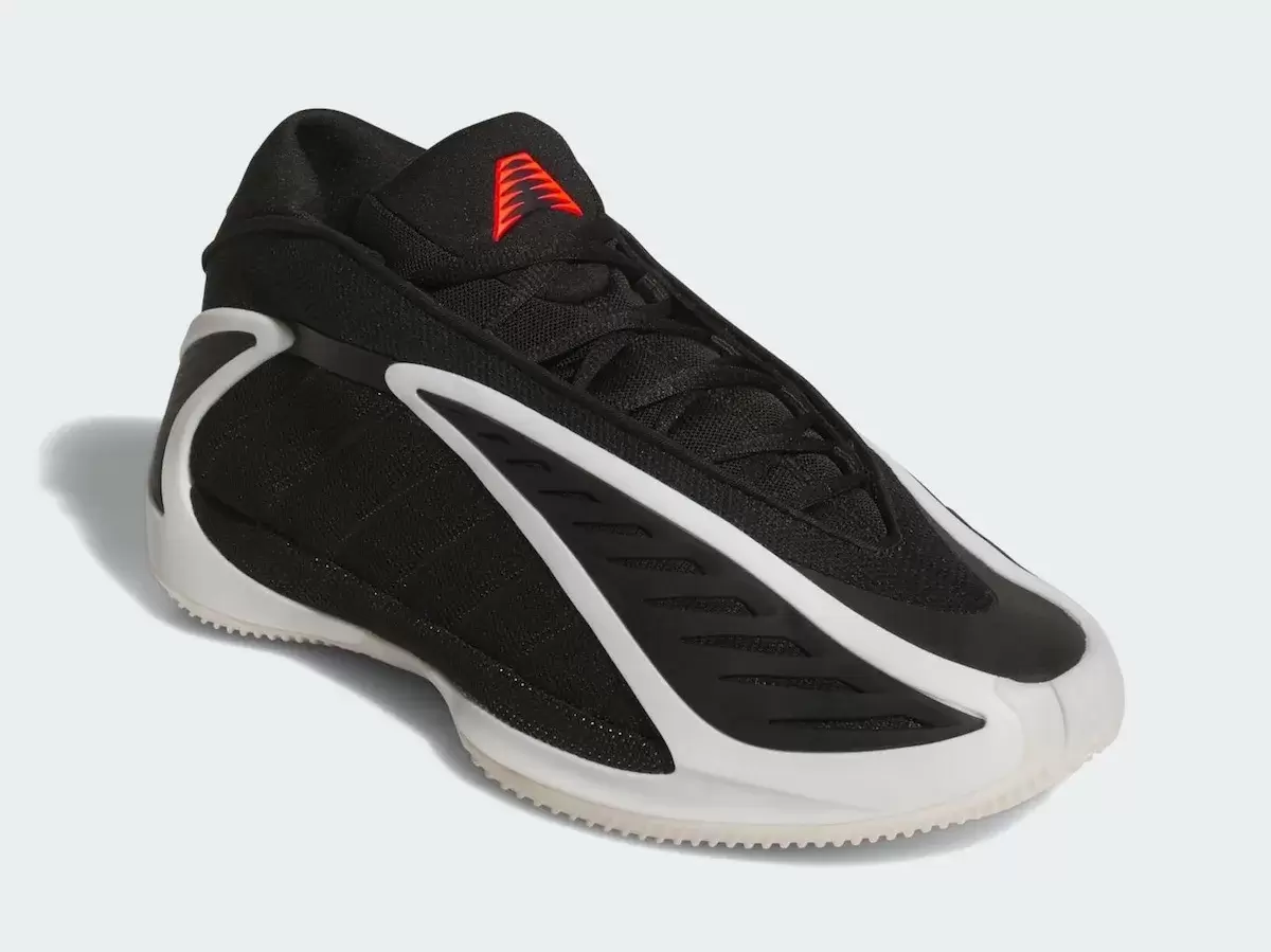 阿迪達斯安東尼-愛德華茲 2 "核心黑 "於 2025 年 11 月發佈 Anthony Edwards, adidas Anthony Edwards 2, adidas AE 2, adidas AE 1, adidas - 阿迪達斯安東尼-愛德華茲 2 "核心黑 "於 2025 年 11 月發佈