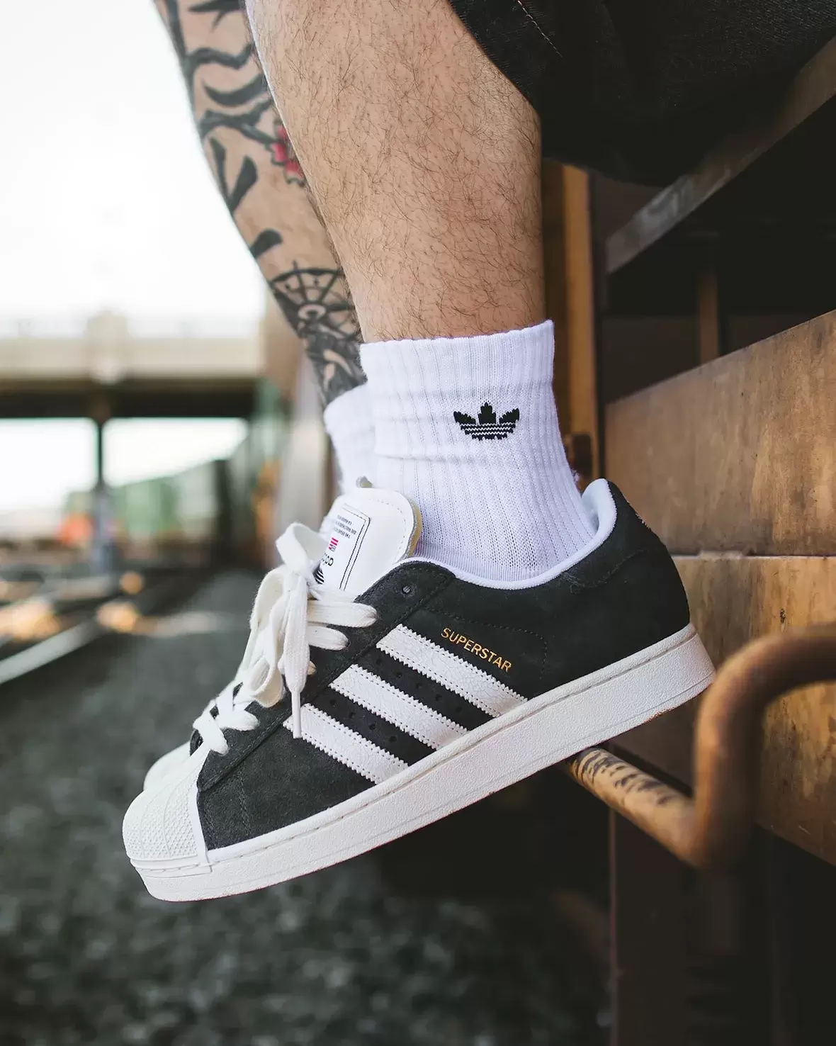 運動鞋創作者 Qias Omar 與 adidas 攜手打造 Superstar II "LA" 鞋款 Sneakers, adidas superstar, adidas - 運動鞋創作者 Qias Omar 與 adidas 攜手打造 Superstar II "LA" 鞋款