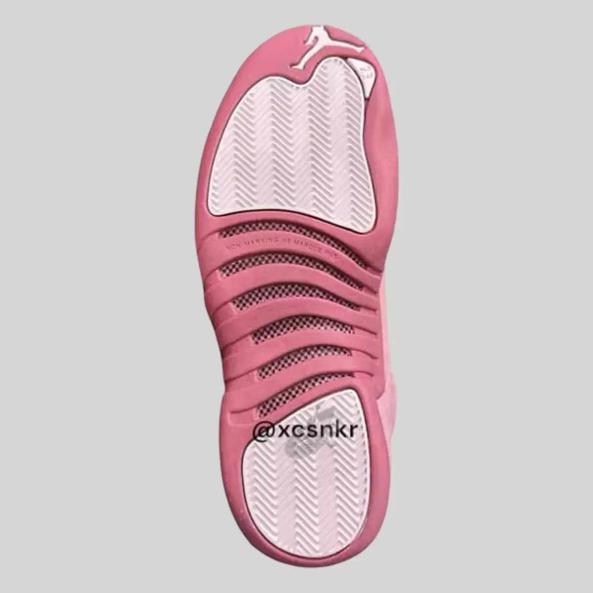 Air Jordan 12 GS "Pearl Pink "於 2025 年 11 月發佈 Air Jordan 12, Air Jordan 1, Air Jordan - Air Jordan 12 GS "Pearl Pink "於 2025 年 11 月發佈