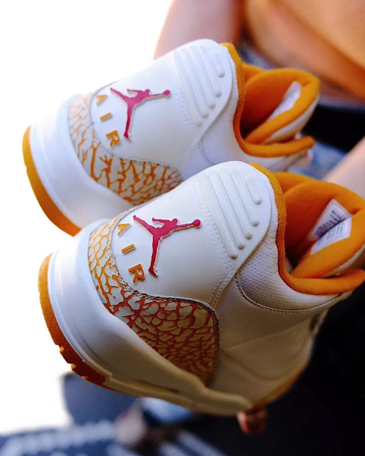 Air Jordan 3 "Orange Citrus" 2026 年春季發佈 Nike, Air Jordan 3, Air Jordan - Air Jordan 3 "Orange Citrus" 2026 年春季發佈