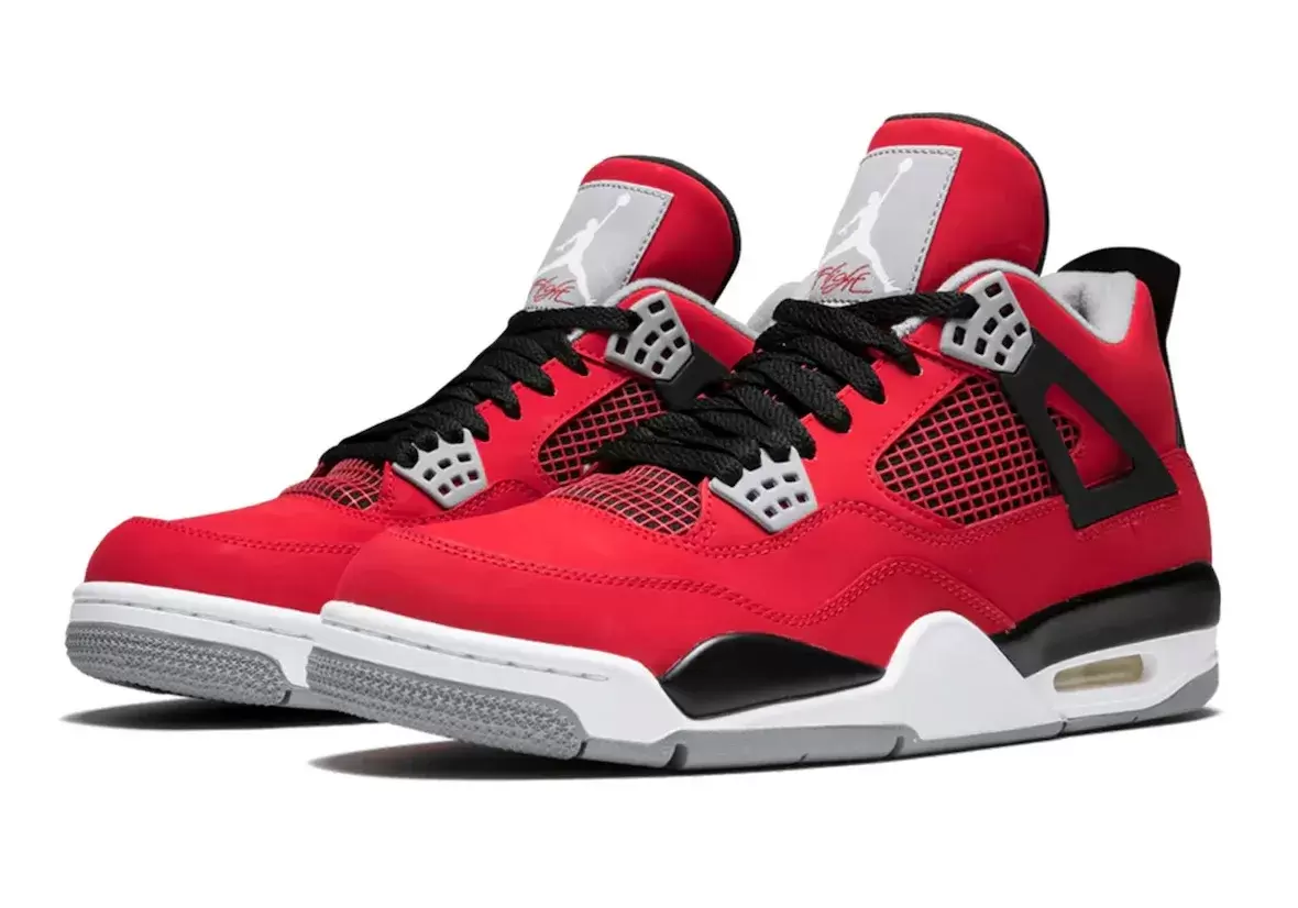 Air Jordan 4 "Toro Bravo" 將於 2026 年 5 月回歸 Air Jordan 4 Toro, Air Jordan 4, Air Jordan - Air Jordan 4 "Toro Bravo" 將於 2026 年 5 月回歸