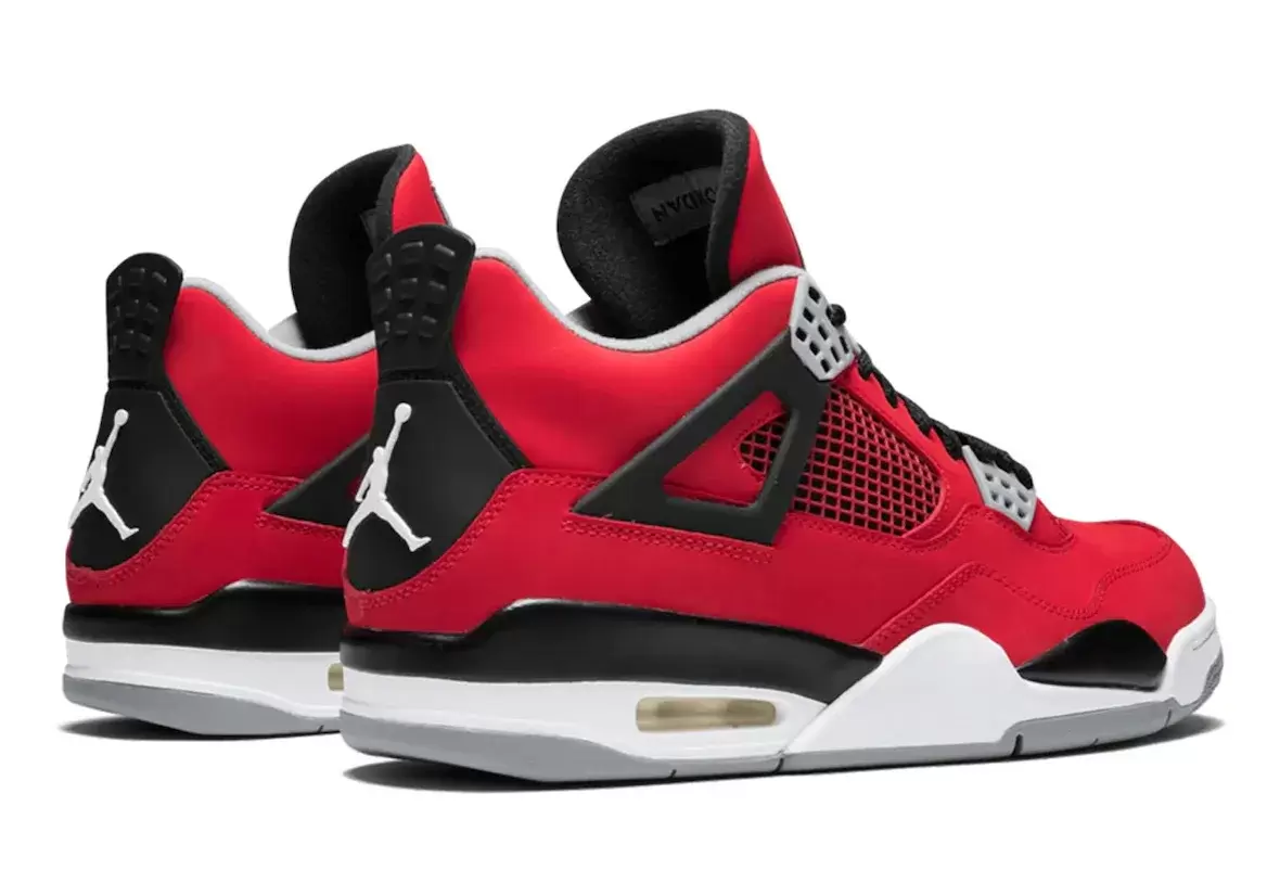 Air Jordan 4 "Toro Bravo" 將於 2026 年 5 月回歸 Air Jordan 4 Toro, Air Jordan 4, Air Jordan - Air Jordan 4 "Toro Bravo" 將於 2026 年 5 月回歸