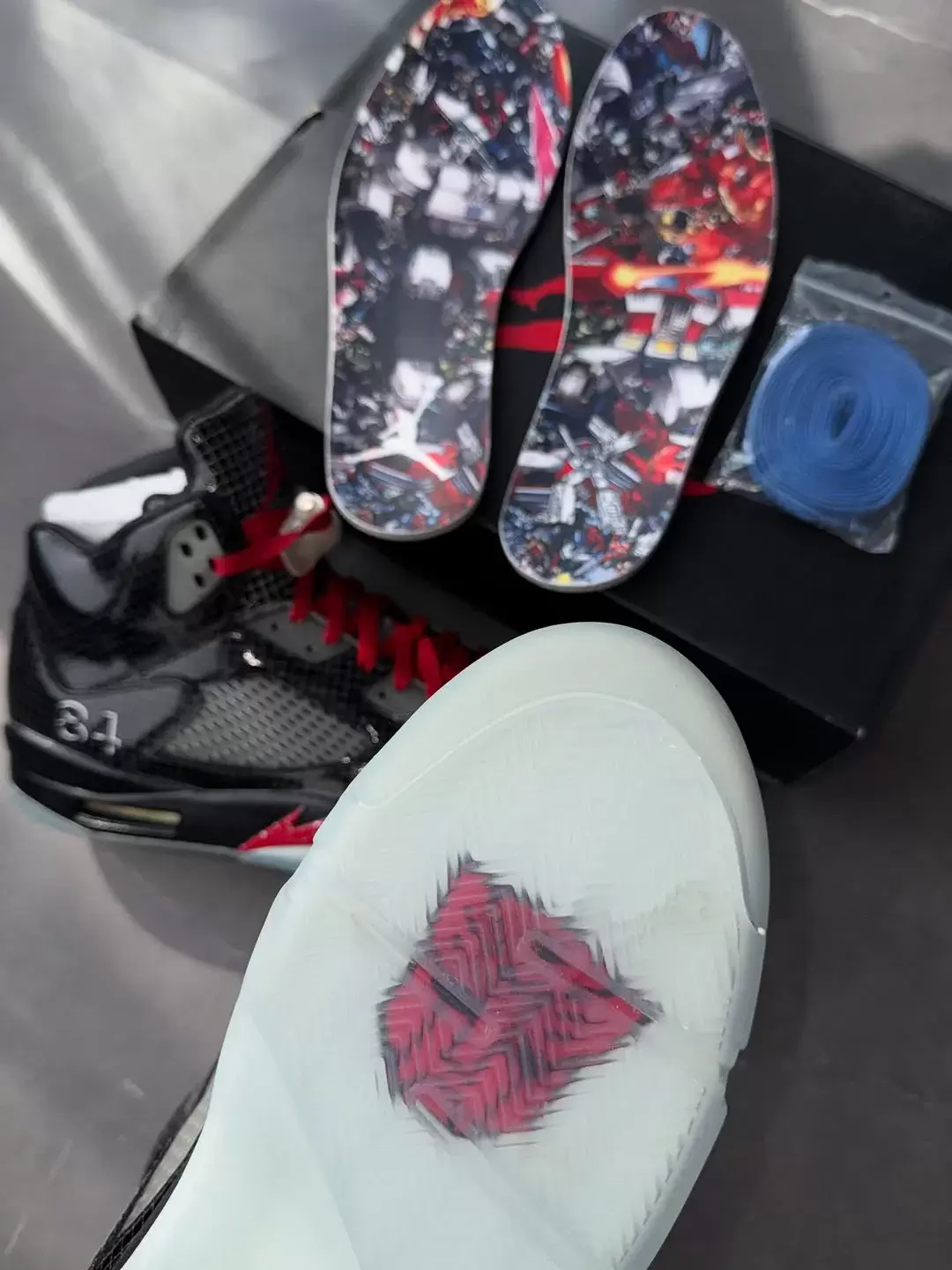 詳細了解 Air Jordan 5 "Transformers" PE Air Jordan 5 Transformers, Air Jordan 5, Air Jordan 4, Air Jordan - 詳細了解 Air Jordan 5 "Transformers" PE