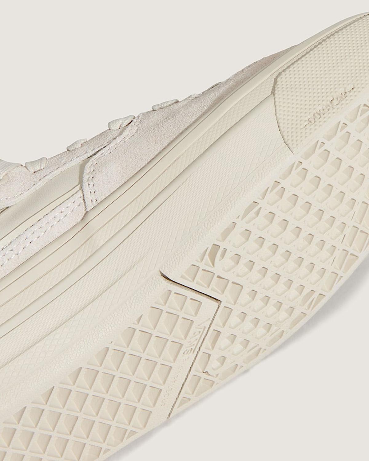 Vans Old Skool, Vans Half Cab, Vans - Atiba Jefferson 與 Vans 攜手推出 "滑板團結 "系列