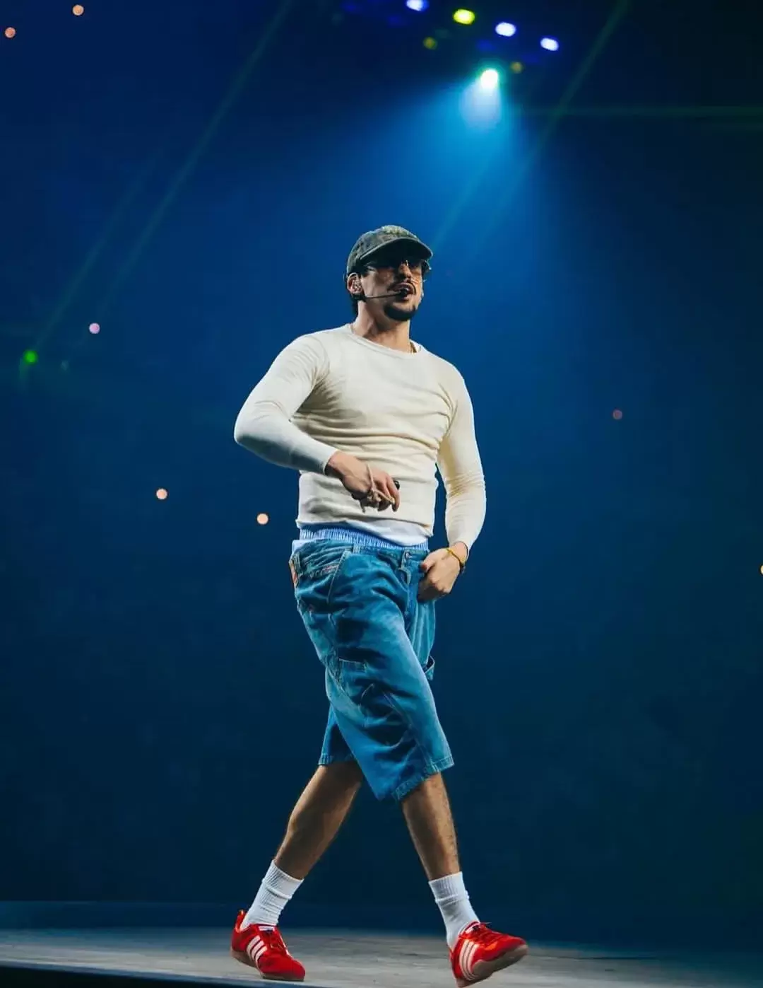 Bad Bunny x adidas Ballerina "Flamboyan"(鮮艷紅)2026 年春季發佈 Bad Bunny, adidas Ballerina, adidas - Bad Bunny x adidas Ballerina "Flamboyan"(鮮艷紅)2026 年春季發佈