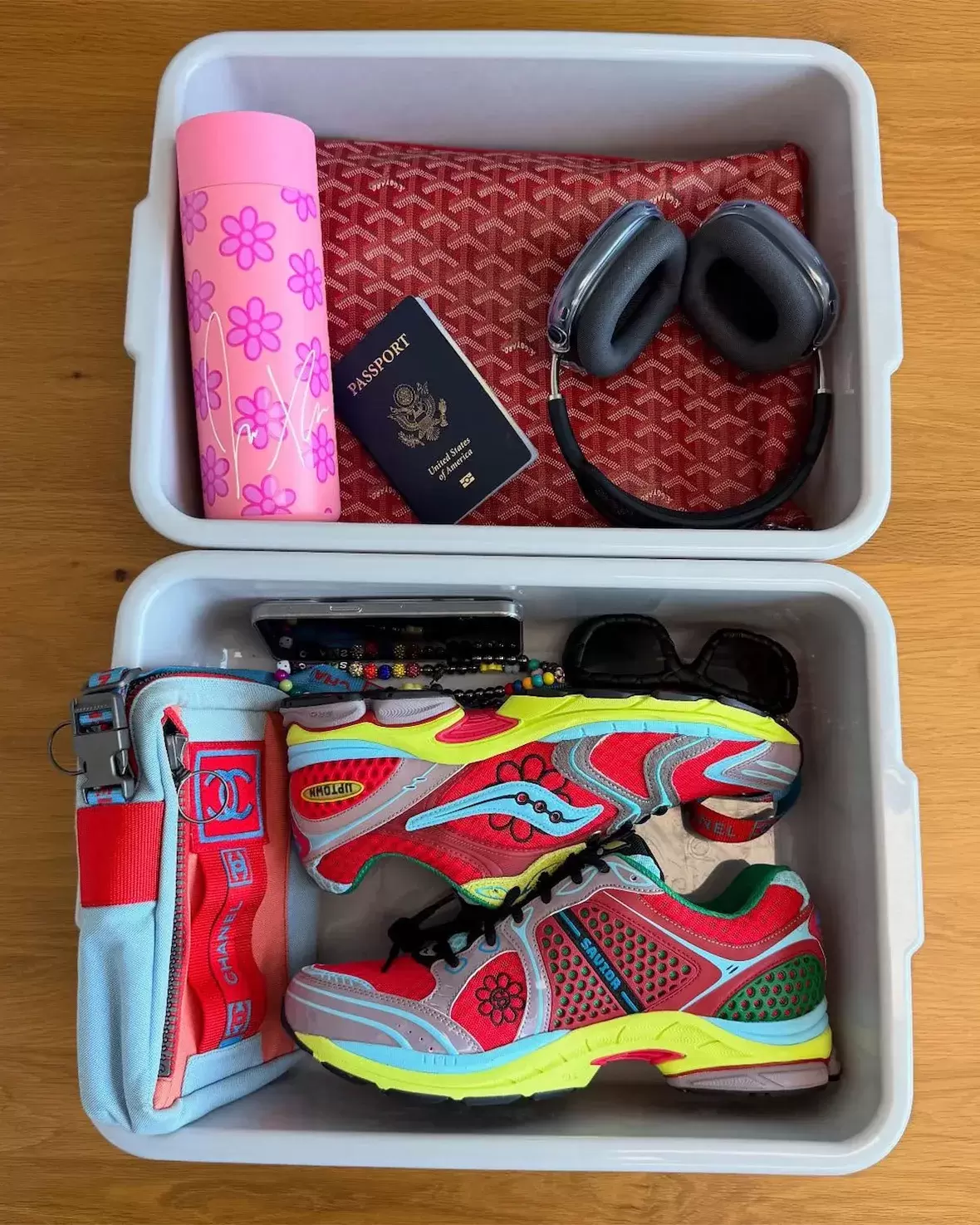 用植物換 Jae Tips 的 Saucony ProGrid Triumph 4 "花開上城 "套裝 Saucony Pro Grid Triumph 4, Saucony, Jae Tips - 用植物換 Jae Tips 的 Saucony ProGrid Triumph 4 "花開上城 "套裝
