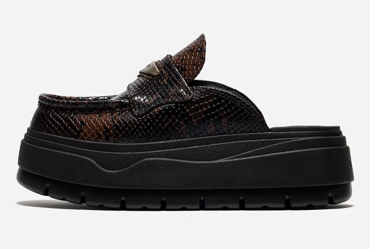 Air Jordan Mule 升級為 "棕色蛇皮 "高級版 Nike, Jordan Brand, Air Jordan Mule, Air Jordan - Air Jordan Mule 升級為 "棕色蛇皮 "高級版