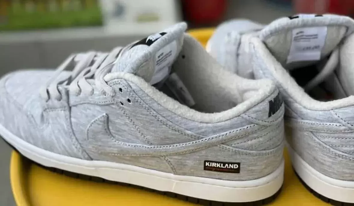 Costco 的 Kirkland Signature x Nike SB Dunk Low 於 2025 年假日發佈 Nike SB Dunk Low, Nike SB, Nike - Costco 的 Kirkland Signature x Nike SB Dunk Low 於 2025 年假日發佈
