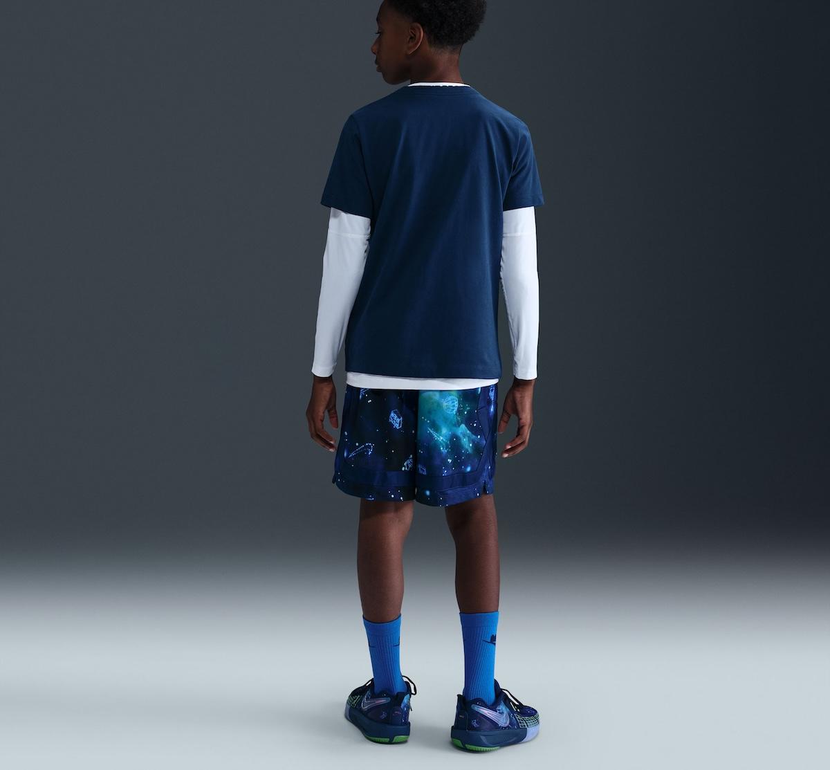 樂高 x 耐克 "勇敢藍 "系列推出銀河主題 GT Cut 3 Nike GT Cut 3, Nike, LEGO - 樂高 x 耐克 "勇敢藍 "系列推出銀河主題 GT Cut 3