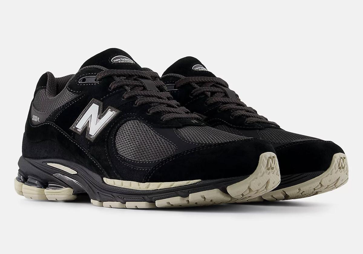 新百倫 2002R "黑色/燕麥色 "適合日常穿着 New Balance 2002, New Balance - 新百倫 2002R "黑色/燕麥色 "適合日常穿着