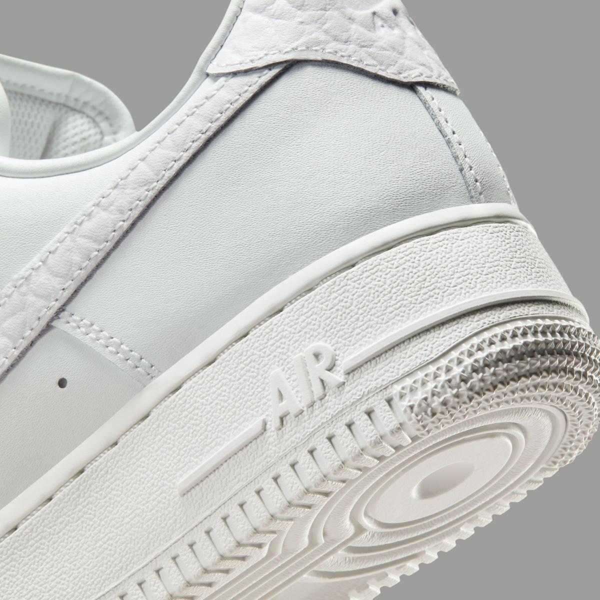 耐克 Air Force 1 Low 自帶迷你吊飾 Nike Air Force 1 Low, Nike Air Force 1, Nike - 耐克 Air Force 1 Low 自帶迷你吊飾