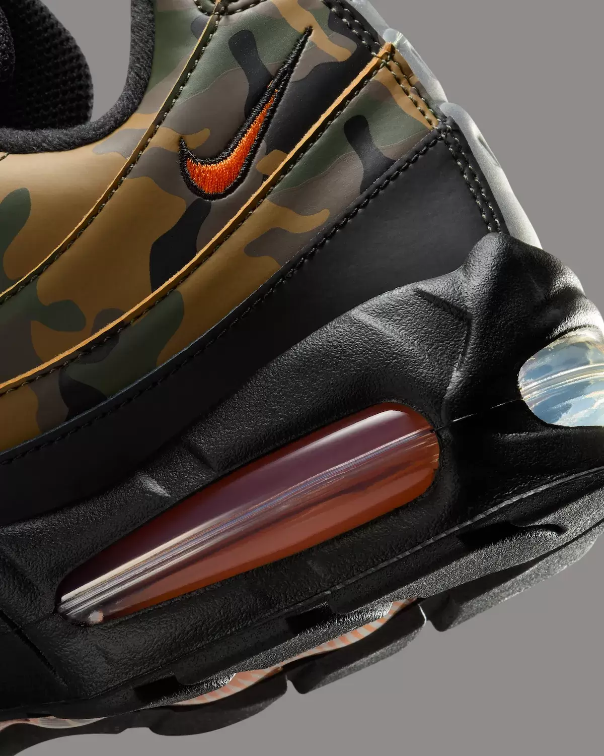耐克 Air Max 95 "綠色迷彩 "9 月 12 日發佈 Nike Air Max 95, Nike - 耐克 Air Max 95 "綠色迷彩 "9 月 12 日發佈