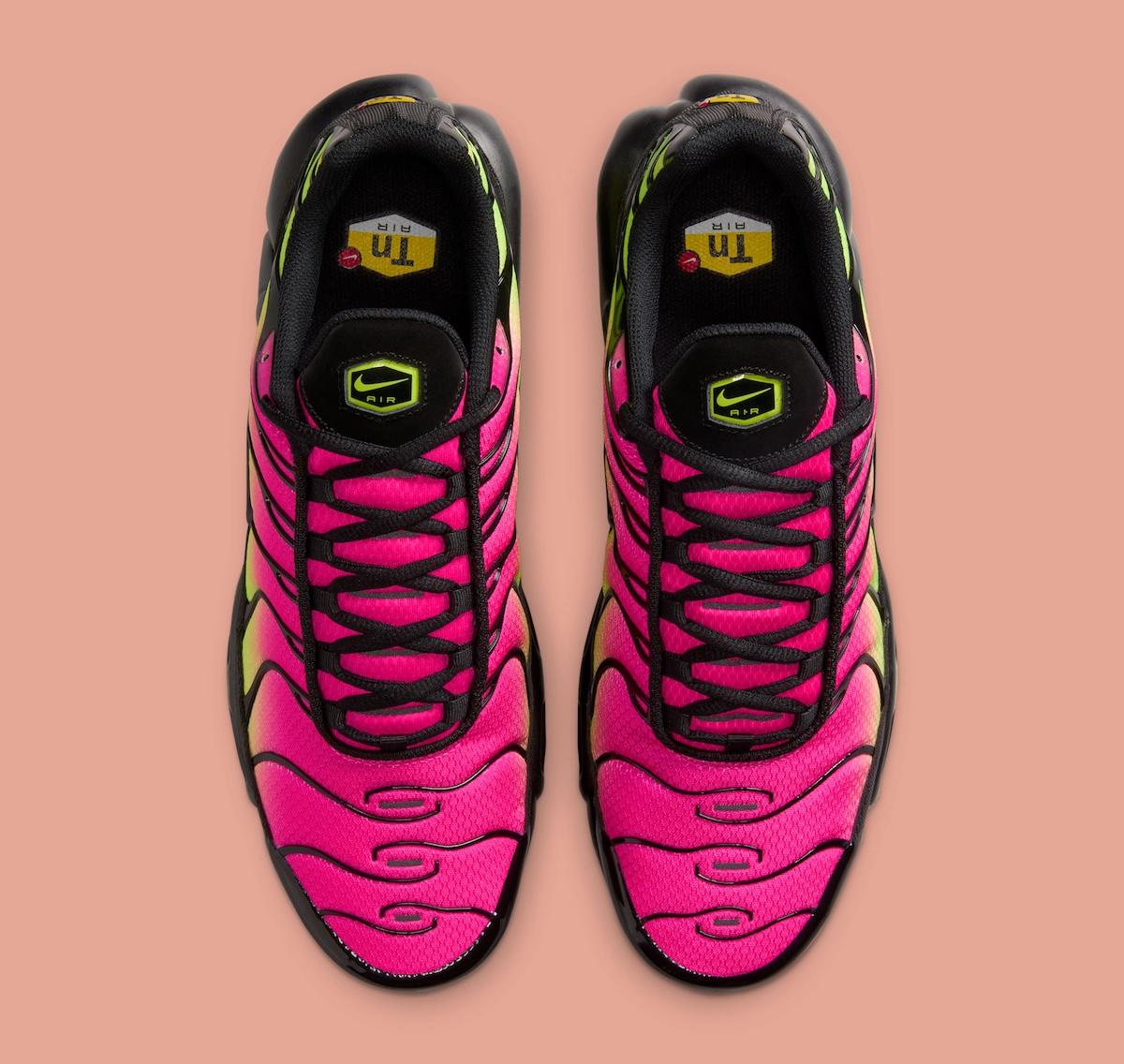 耐克 Air Max Plus 採用漸變色 "超粉紅/伏特 "配色 Nike Air Max Plus, Nike Air Max, Nike - 耐克 Air Max Plus 採用漸變色 "超粉紅/伏特 "配色