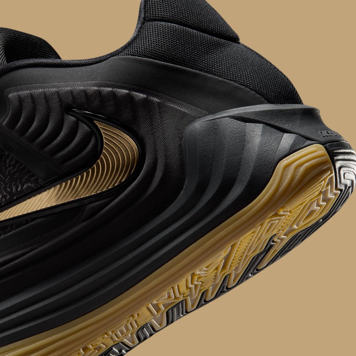 耐克吉安尼斯 Freak 7 "The Drive" 10 月 1 日發佈 Nike Giannis Freak 7, Nike - 耐克吉安尼斯 Freak 7 "The Drive" 10 月 1 日發佈