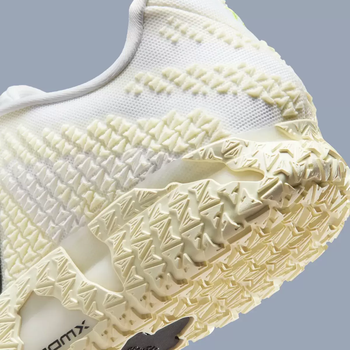 耐克 Ja 3 "白色/椰奶色 "10 月 9 日發佈 Nike Ja 3, Nike - 耐克 Ja 3 "白色/椰奶色 "10 月 9 日發佈