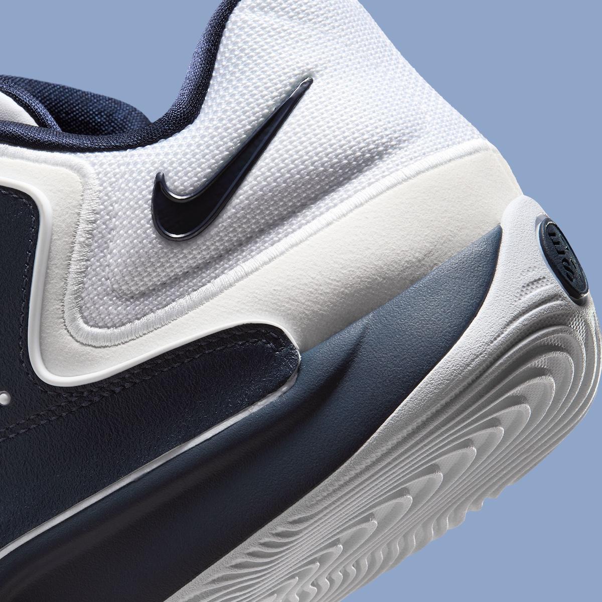 耐克 KD 18 白色和深藍色款亮相 Nike KD 18, Nike - 耐克 KD 18 白色和深藍色款亮相