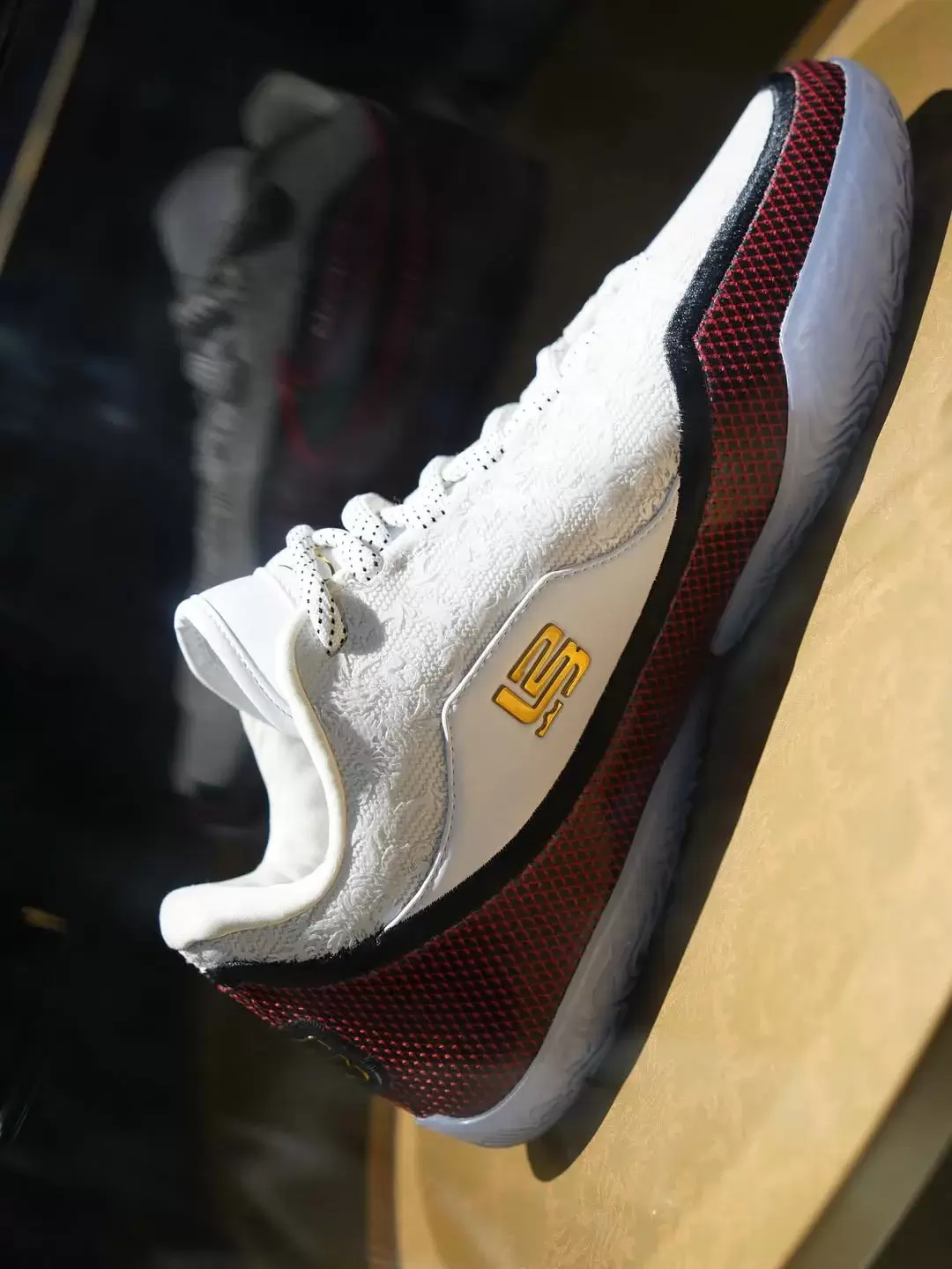 耐克 LeBron 23 "盛大開幕 "紀念勒布朗的首款簽名鞋 Nike LeBron 23, Nike, LeBron James - 耐克 LeBron 23 "盛大開幕 "紀念勒布朗的首款簽名鞋