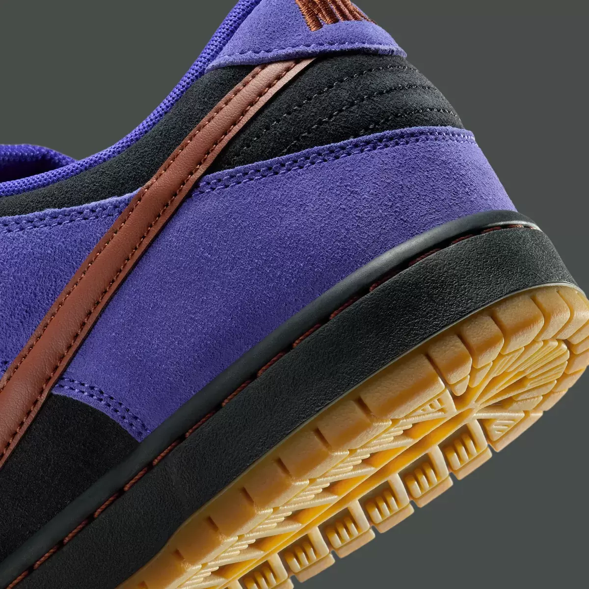耐克 SB Dunk Low "波斯紫 "10 月 7 日發佈 Nike SB Dunk Low, Nike SB, Nike - 耐克 SB Dunk Low "波斯紫 "10 月 7 日發佈