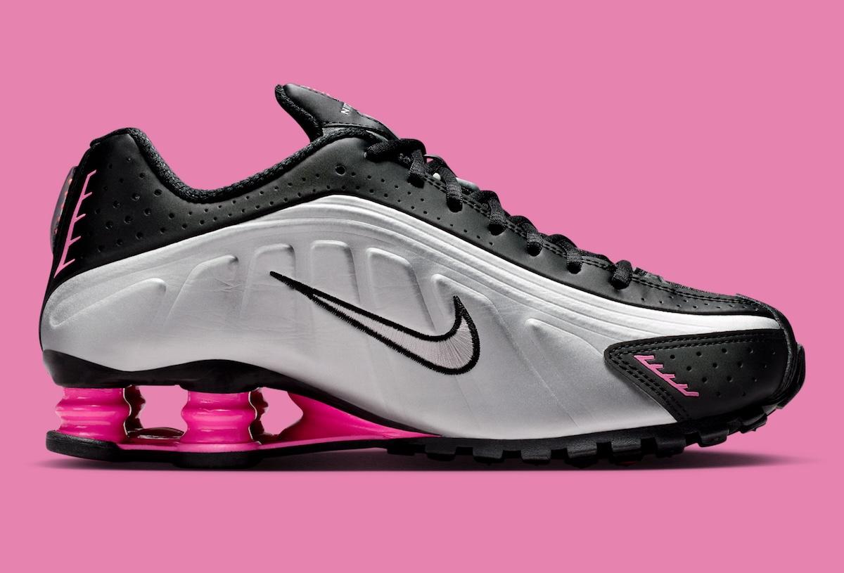 Nike Shox R4 "Pinksicle "帶着 OG 風情登場 Nike Shox, Nike - Nike Shox R4 "Pinksicle "帶着 OG 風情登場