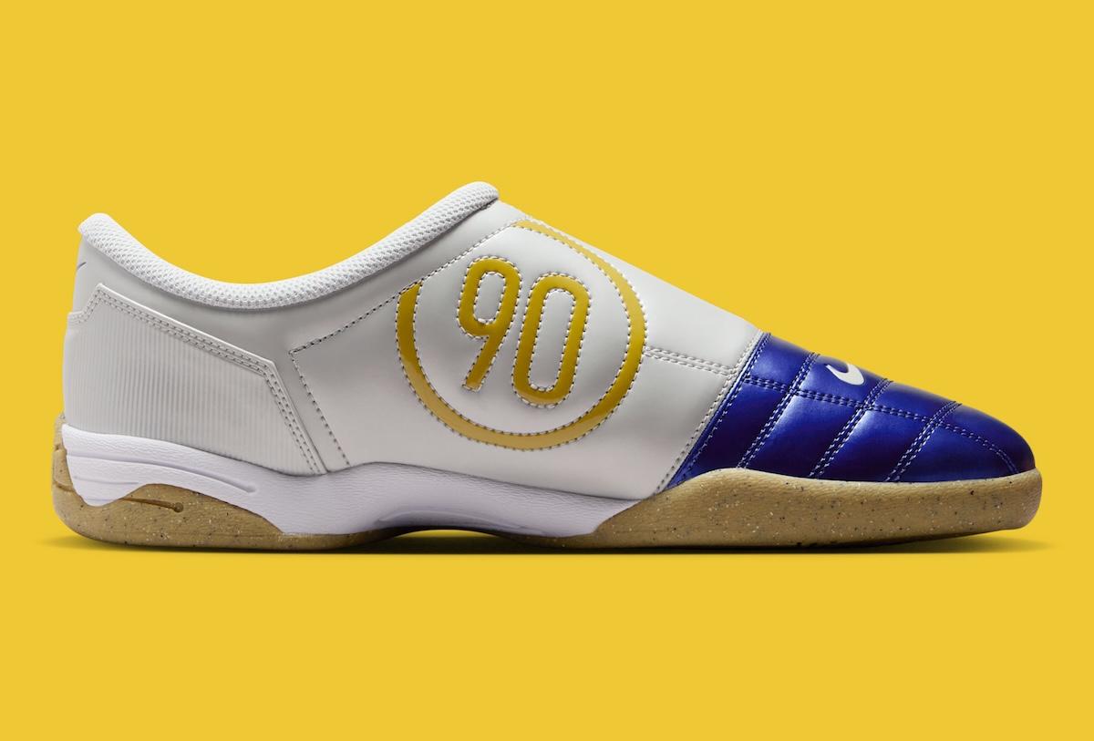 耐克 "Total 90 III "以醒目的 "Blue Void "色回歸 Nike Total 90 III, Nike Total 90, Nike - 耐克 "Total 90 III "以醒目的 "Blue Void "色回歸