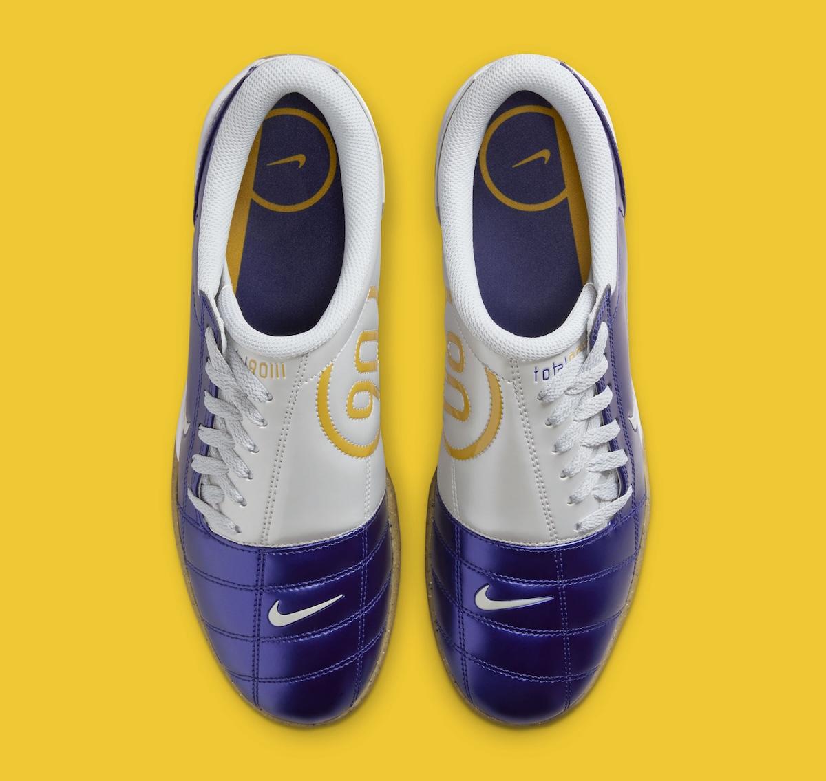 耐克 "Total 90 III "以醒目的 "Blue Void "色回歸 Nike Total 90 III, Nike Total 90, Nike - 耐克 "Total 90 III "以醒目的 "Blue Void "色回歸