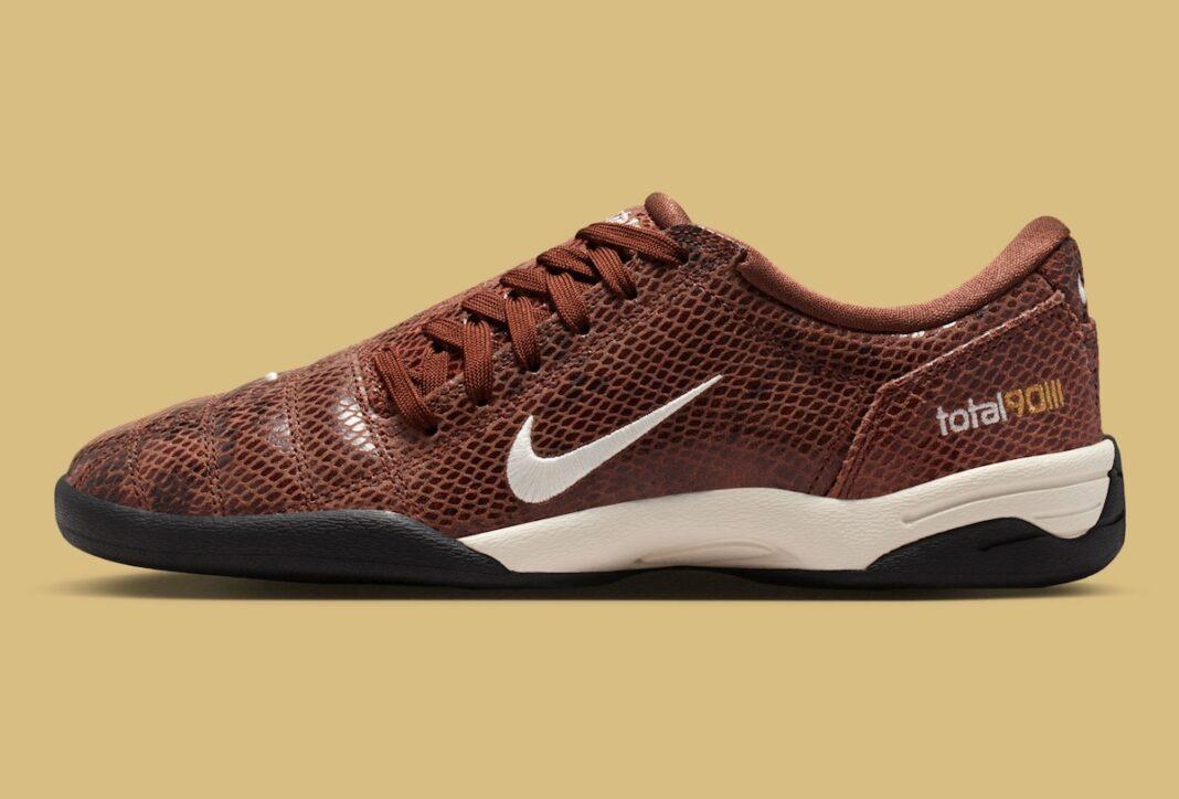 Nike Total 90 III, Nike Total 90, Nike - 耐克Total 90 III "棕色蛇皮 "展示異國情調細節
