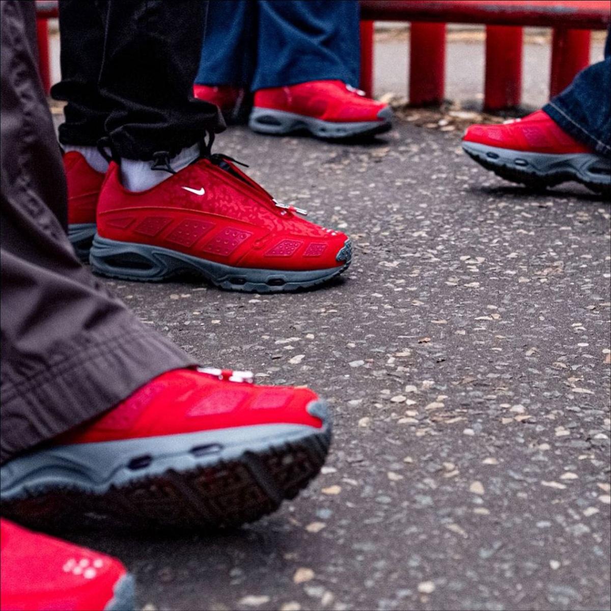 這組 Offspring x Nike Air Max Sunder 合作款是為社區設計的 Nike Air Max Sunder, Nike Air Max, Nike - 這組 Offspring x Nike Air Max Sunder 合作款是為社區設計的
