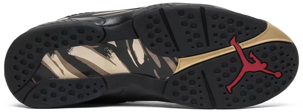 球鞋話題:OVO x Air Jordan 8 "黑色" Sneaker Talk, Drake, Air Jordan 8 OVO, Air Jordan 8, Air Jordan - 球鞋話題:OVO x Air Jordan 8 "黑色"