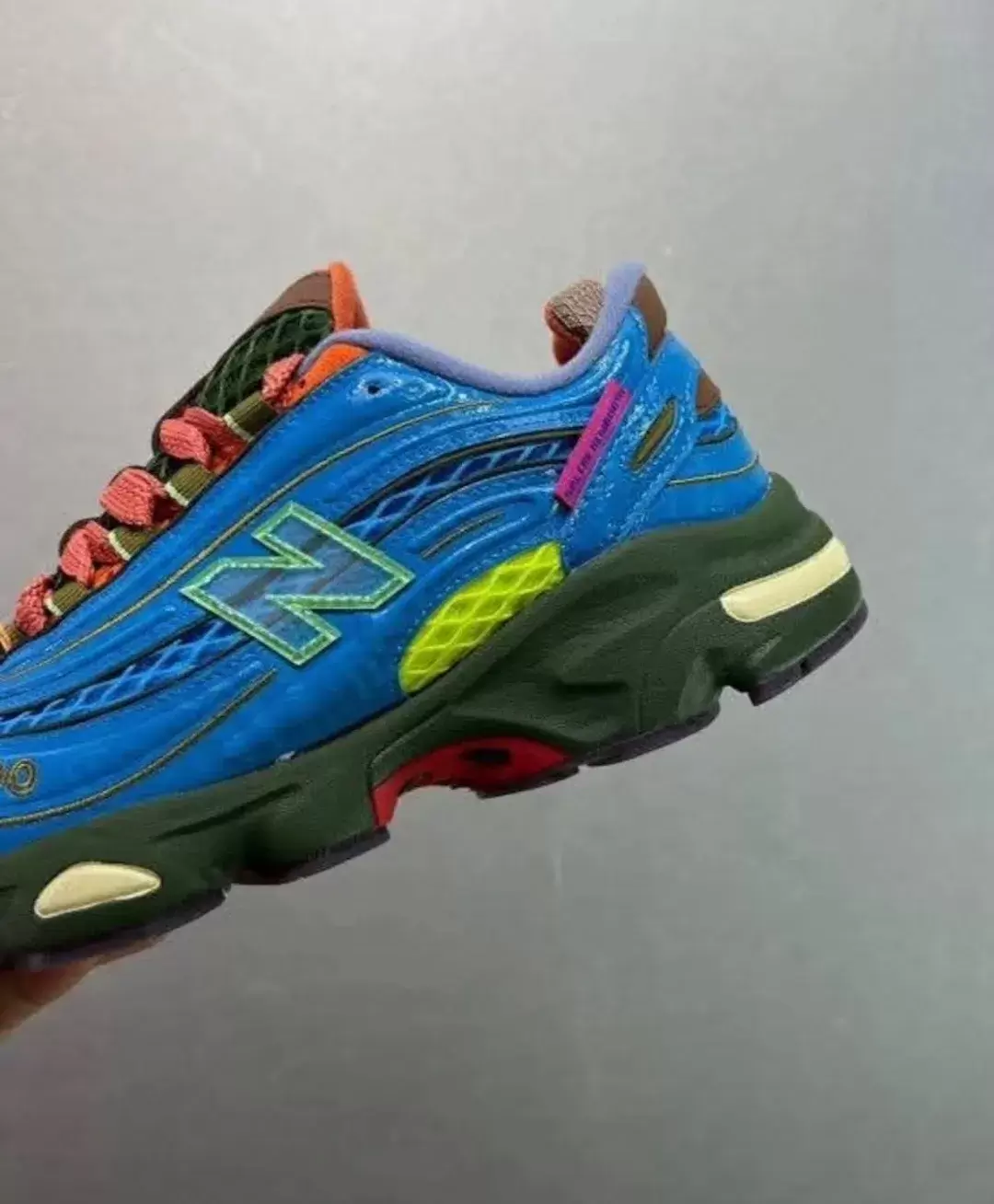 哪裏可以買到 Salehe Bembury x New Balance 1000 "Fog Be The Cloud" 鞋款? Salehe Bembury, New Balance 1000, New Balance - 哪裏可以買到 Salehe Bembury x New Balance 1000 "Fog Be The Cloud" 鞋款?