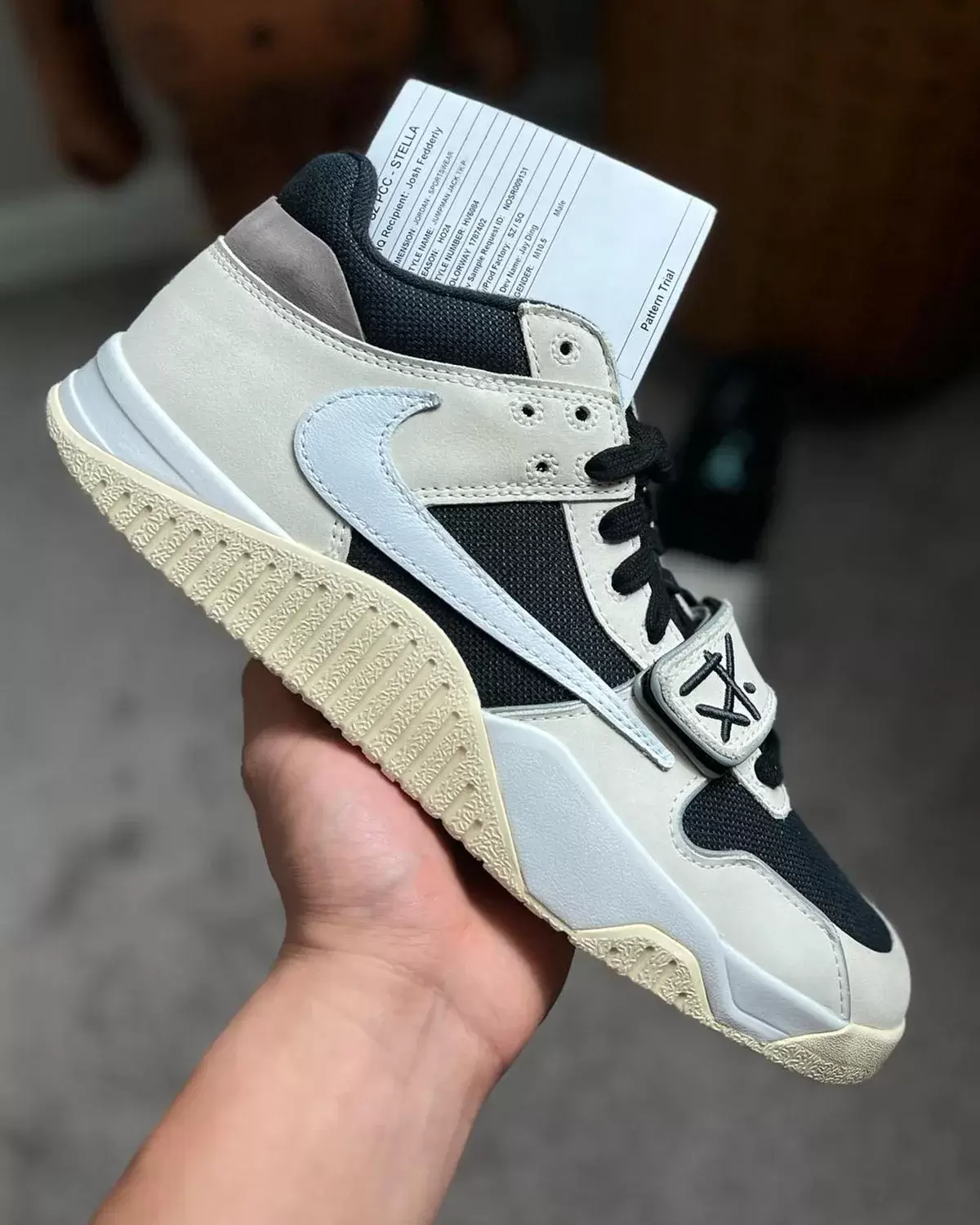 Travis Scott, Jordan Jumpman Jack, Air Jordan - 2024 年假日的喬丹躍升者插孔樣品浮出水面
