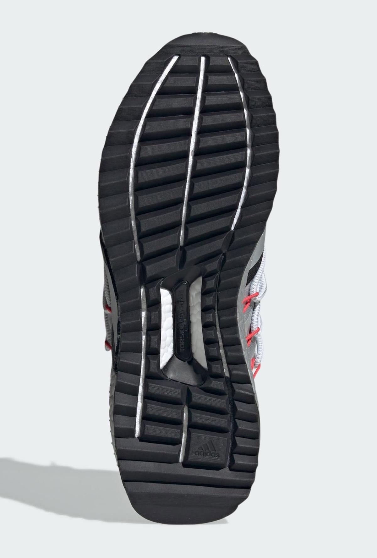 Moon Boot 與阿迪達斯再度攜手,為冬季准備的 Ultra Boost 改頭換面 adidas Ultra Boost, adidas - Moon Boot 與阿迪達斯再度攜手,為冬季准備的 Ultra Boost 改頭換面