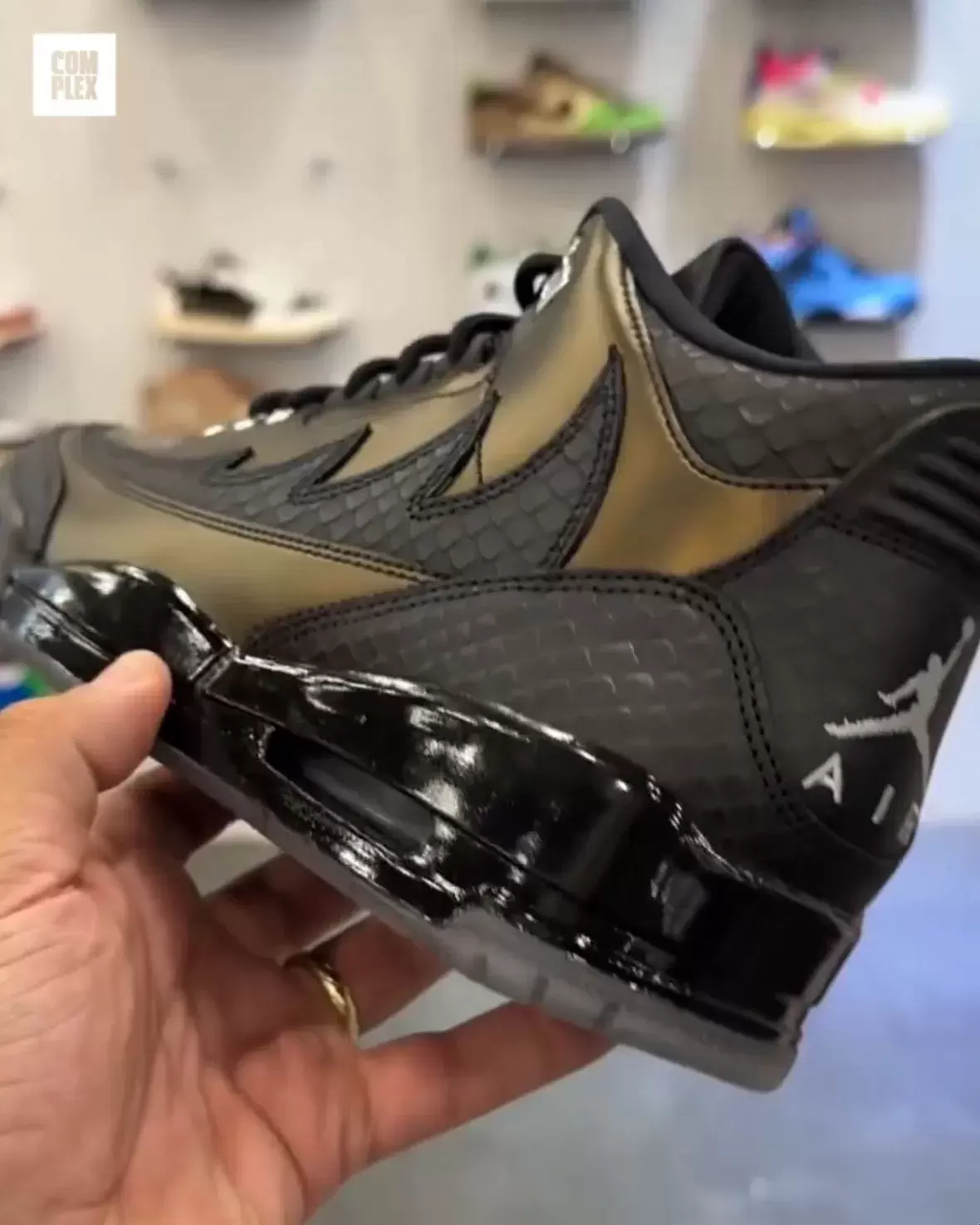 Air Jordan 3 "El Vuelo" 黑色樣品曝光 Jordan Brand, Air Jordan 3, Air Jordan - Air Jordan 3 "El Vuelo" 黑色樣品曝光