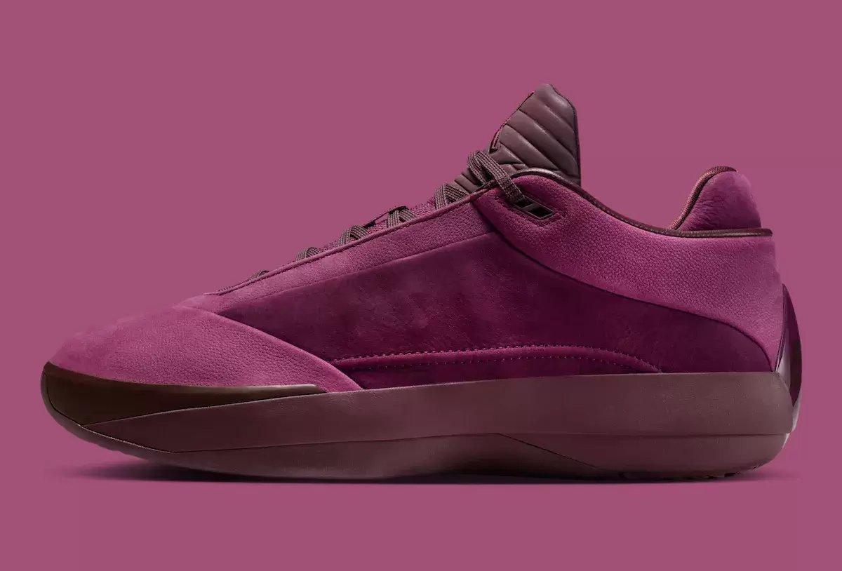 Air Jordan 40 "Bordeaux" 帶來永恆的葡萄酒色調奢華感 Air Jordan 7, Air Jordan 40, Air Jordan 4, Air Jordan - Air Jordan 40 "Bordeaux" 帶來永恆的葡萄酒色調奢華感