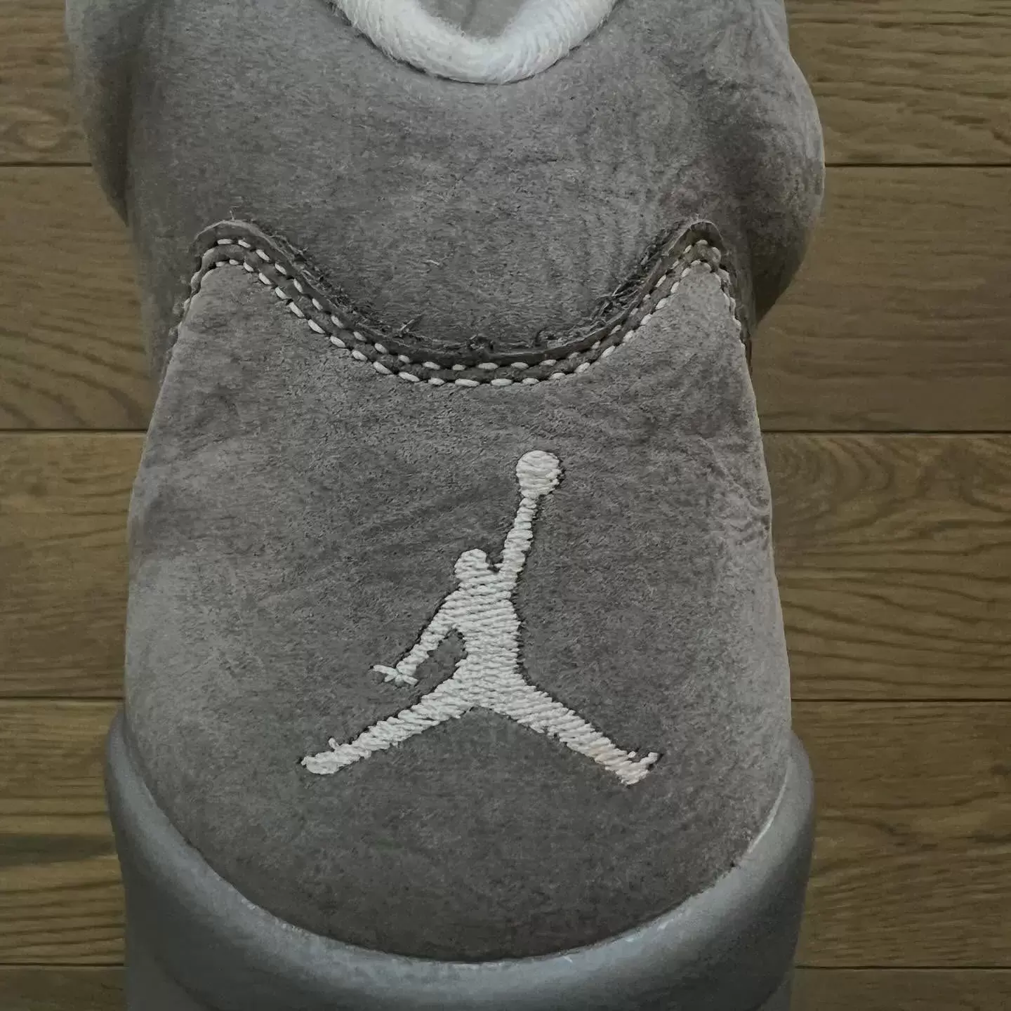 空氣喬丹 5 "狼灰色 "2026 年 1 月發佈 Nike, Jordan Brand, Air Jordan 5 Wolf Grey, Air Jordan 5 - 空氣喬丹 5 "狼灰色 "2026 年 1 月發佈