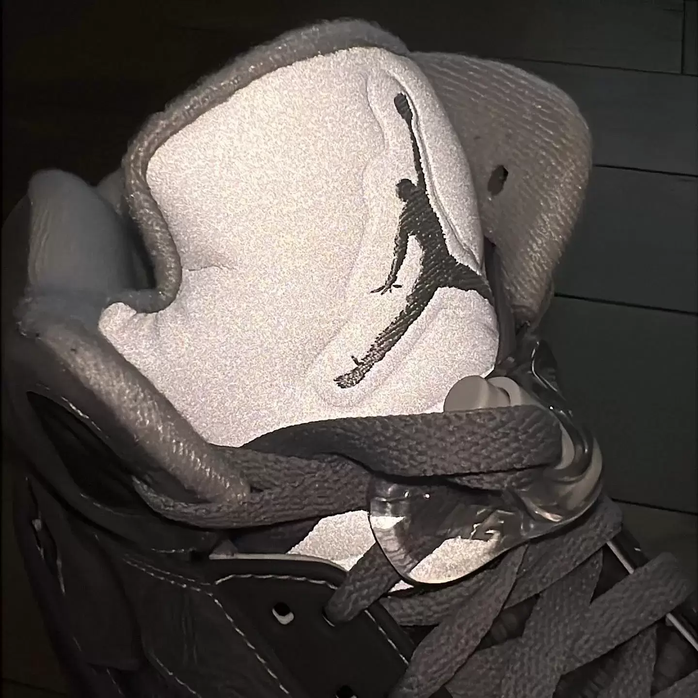 空氣喬丹 5 "狼灰色 "2026 年 1 月發佈 Nike, Jordan Brand, Air Jordan 5 Wolf Grey, Air Jordan 5 - 空氣喬丹 5 "狼灰色 "2026 年 1 月發佈