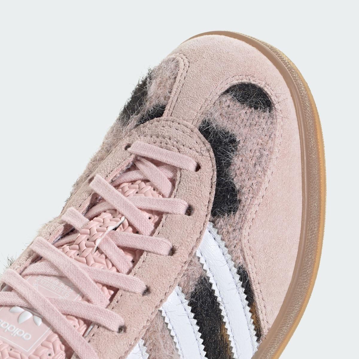 atmos Pink x adidas Gazelle Indoor "三一豹 "為經典之作注入貓科風格 atmos, adidas Gazelle, adidas - atmos Pink x adidas Gazelle Indoor "三一豹 "為經典之作注入貓科風格