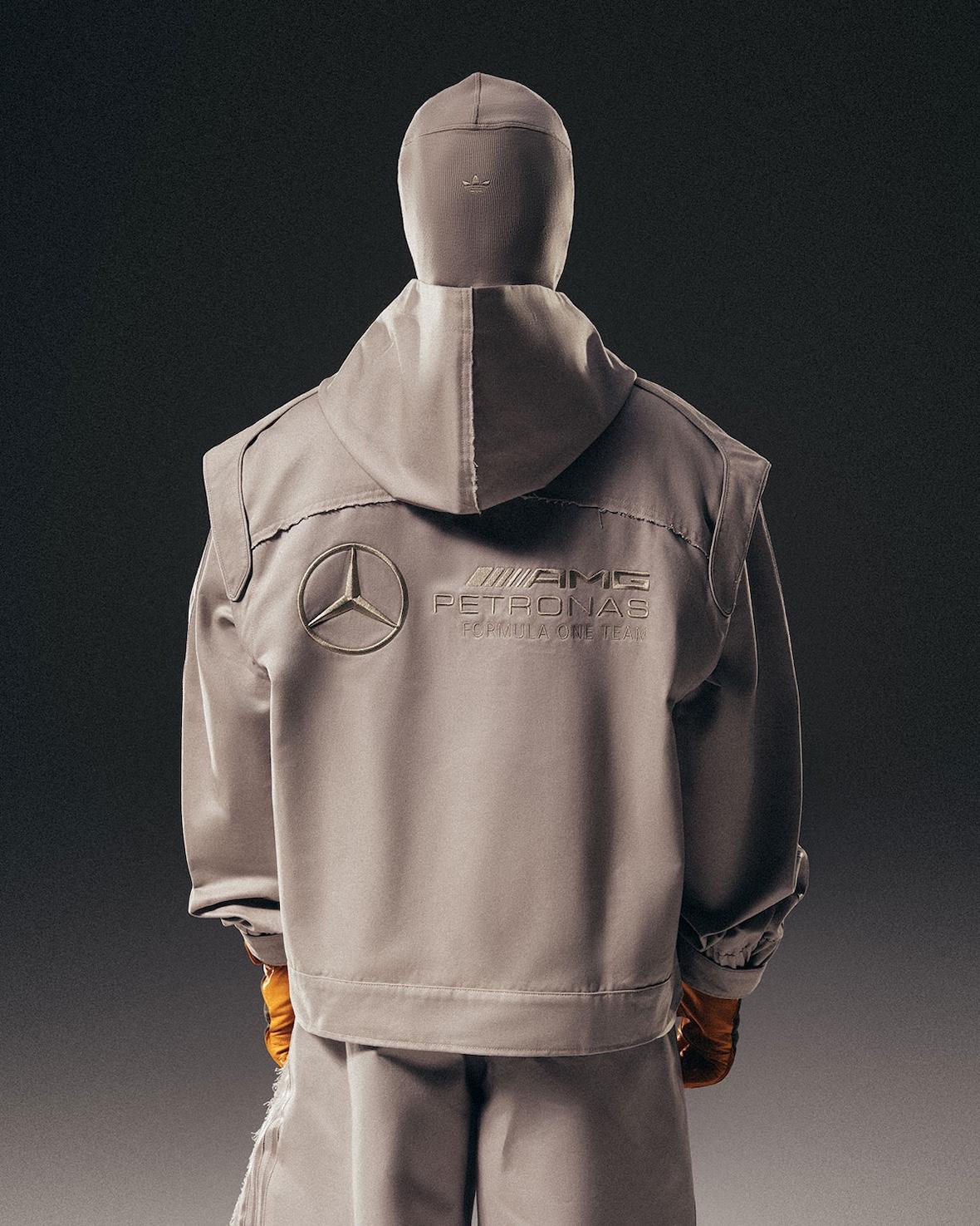 Bad Bunny x adidas x Mercedes-AMG PETRONAS F1 系列將於 2025 年 11 月上市 Bad Bunny, adidas Adiracer, adidas - Bad Bunny x adidas x Mercedes-AMG PETRONAS F1 系列將於 2025 年 11 月上市