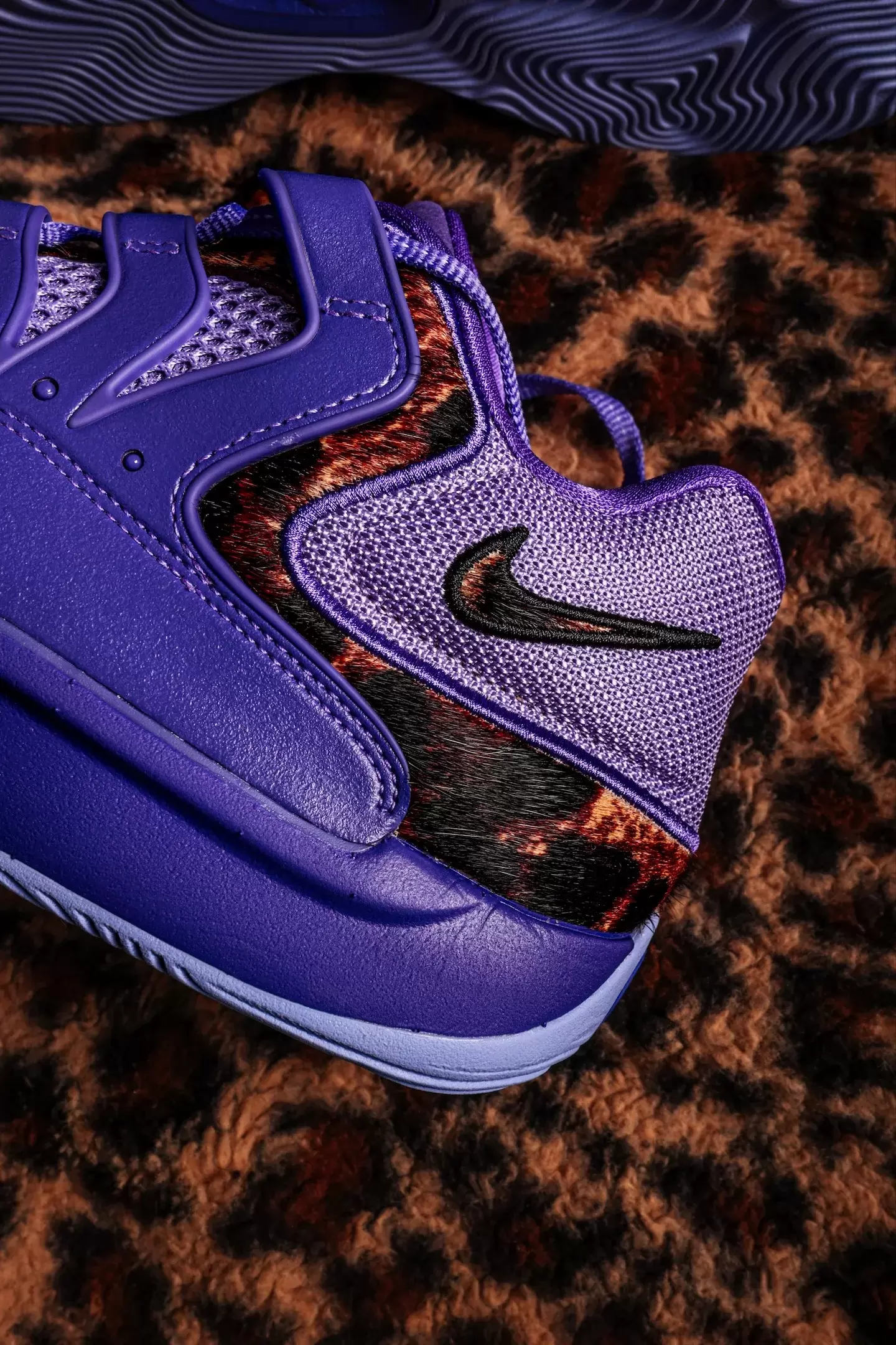 切特-霍爾姆格倫 x 耐克 KD 18 "雷霆與統治 "2026 年發佈 Nike KD 18, Nike - 切特-霍爾姆格倫 x 耐克 KD 18 "雷霆與統治 "2026 年發佈