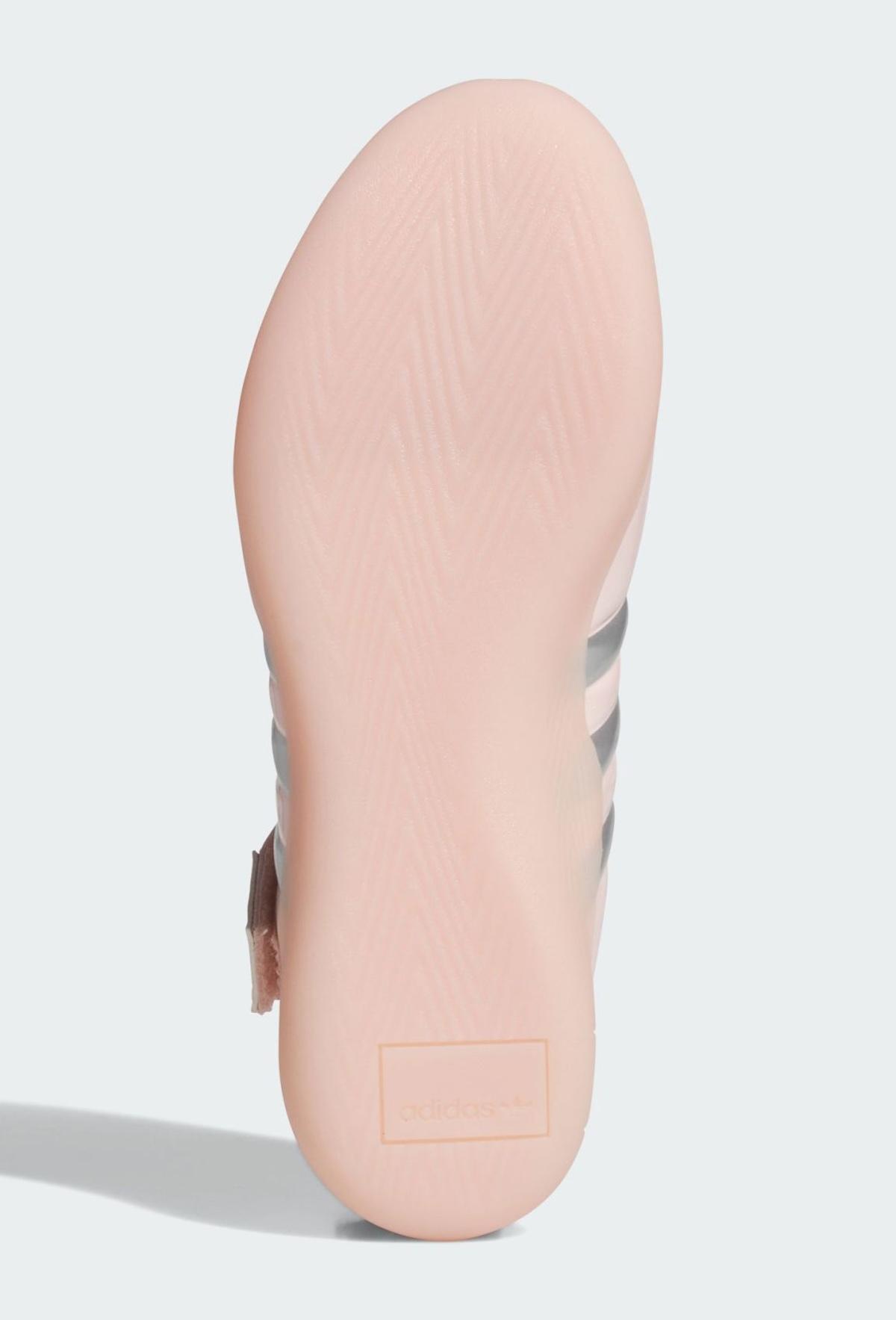 CLOT 和 adidas 以 Caroline Hú 的視角重新詮釋跆拳道 CLOT, adidas Taekwondo, adidas - CLOT 和 adidas 以 Caroline Hú 的視角重新詮釋跆拳道