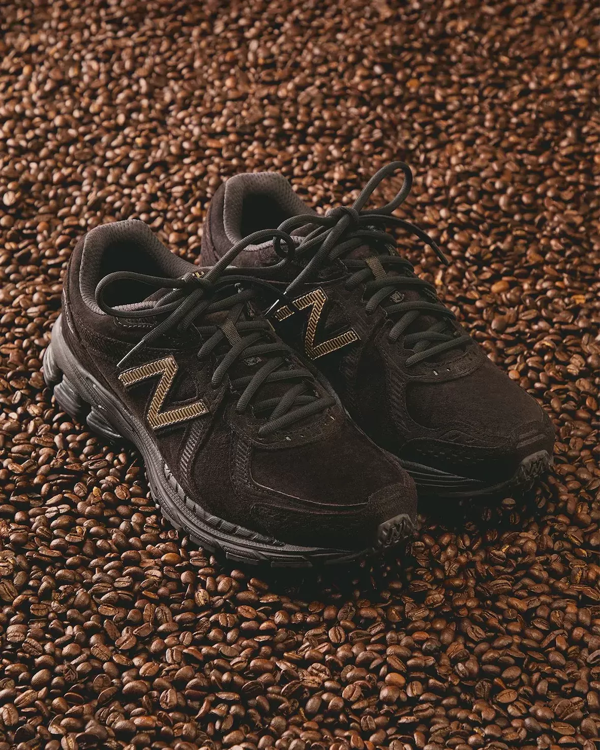 Kith 打造新百倫 860v2 "濃咖啡 "系列 New Balance 860v2, New Balance 860, KITH - Kith 打造新百倫 860v2 "濃咖啡 "系列
