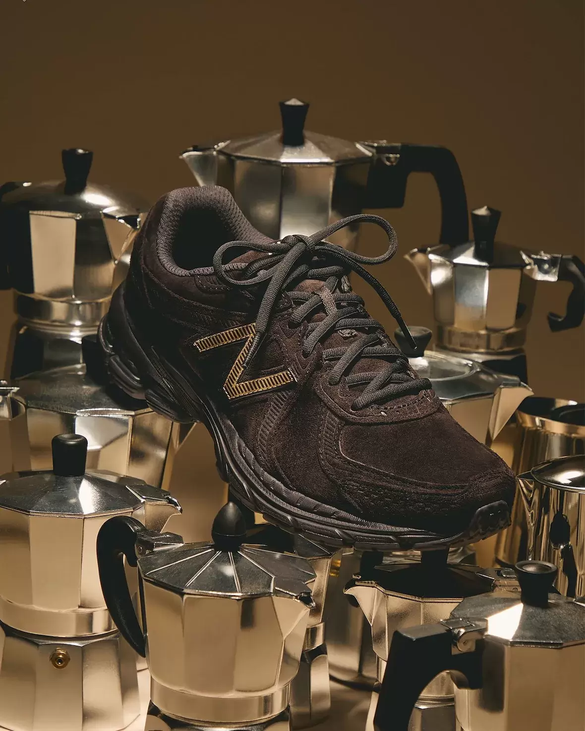 Kith 打造新百倫 860v2 "濃咖啡 "系列 New Balance 860v2, New Balance 860, KITH - Kith 打造新百倫 860v2 "濃咖啡 "系列