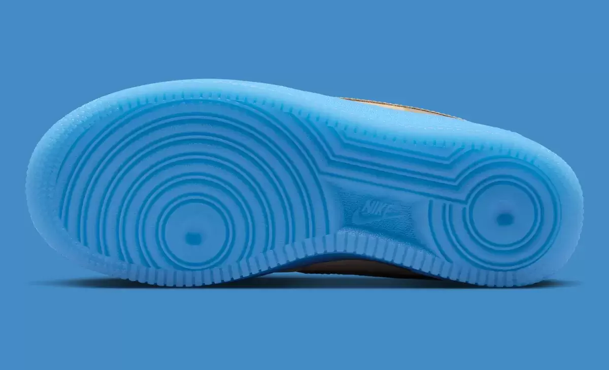 科比-布萊恩特 x 耐克 Air Force 1 Low "亞麻布 "於 2025 年 11 月發佈 Nike Air Force 1 Low, Nike Air Force 1, Kobe Bryant Shoes - 科比-布萊恩特 x 耐克 Air Force 1 Low "亞麻布 "於 2025 年 11 月發佈