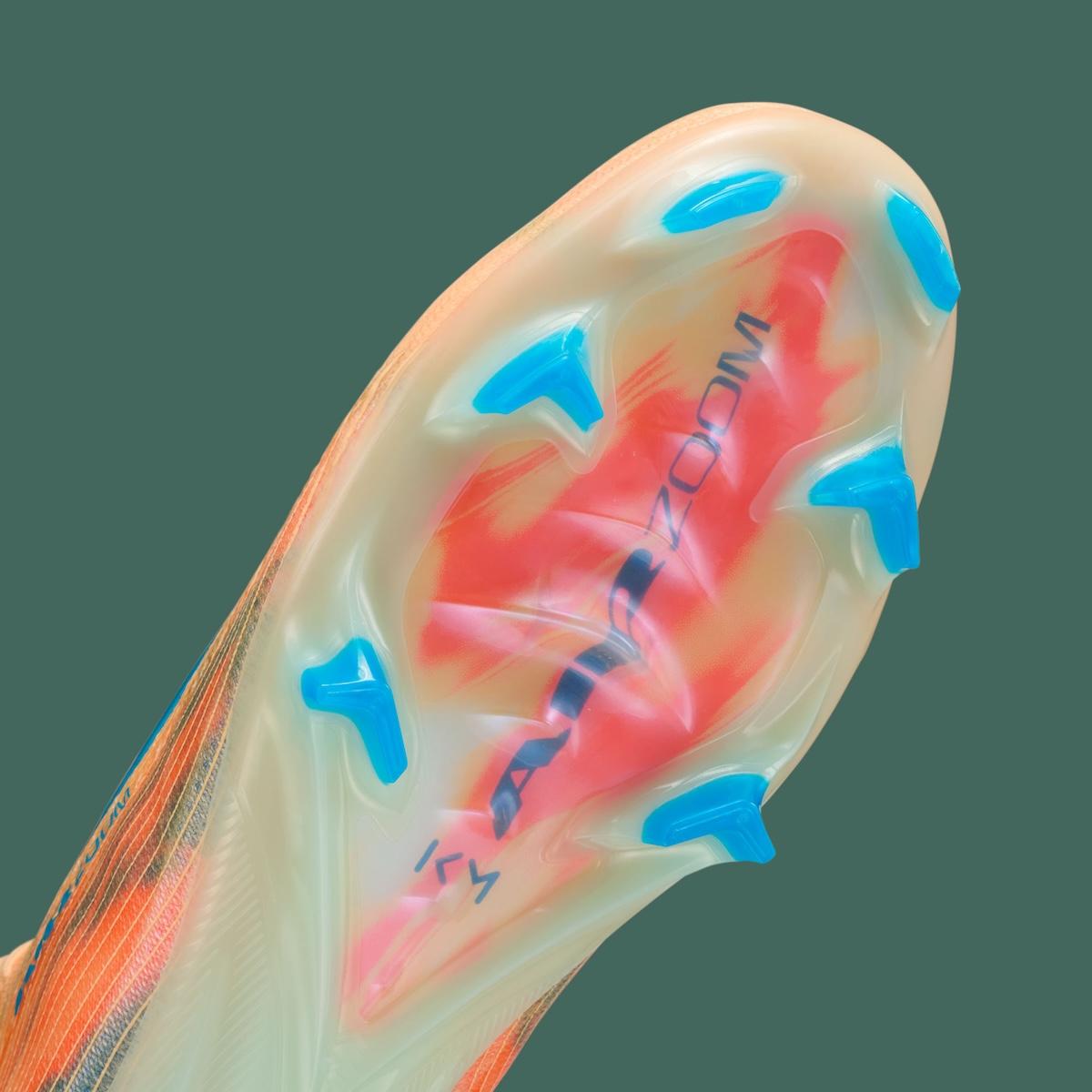 基利安-姆巴佩 x 耐克系列帶來兩款 "甜瓜色 "腕錶 Nike Mercurial, Nike - 基利安-姆巴佩 x 耐克系列帶來兩款 "甜瓜色 "腕錶